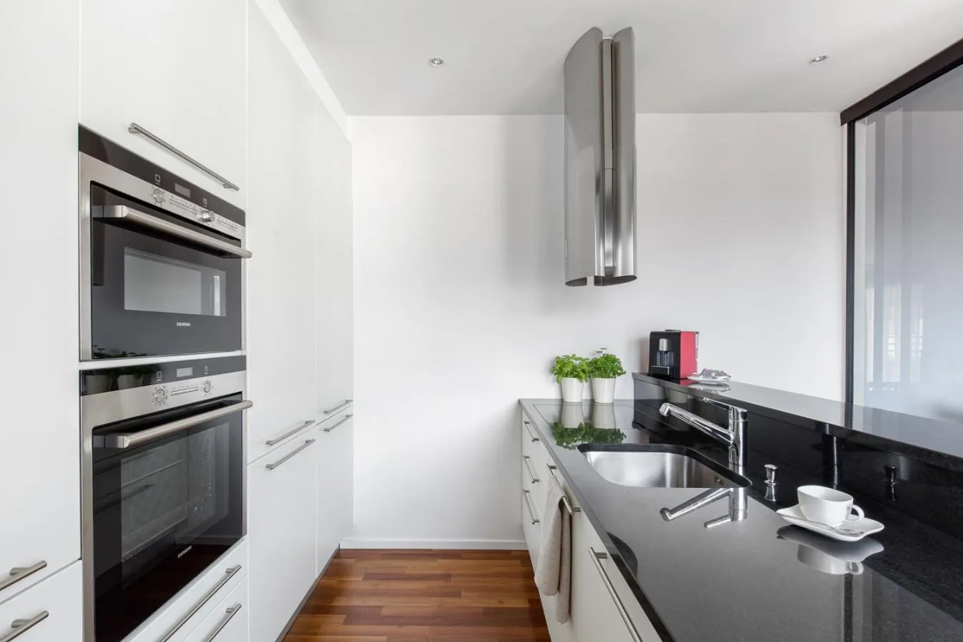 Kitchen or kitchenette in ibis Locarno