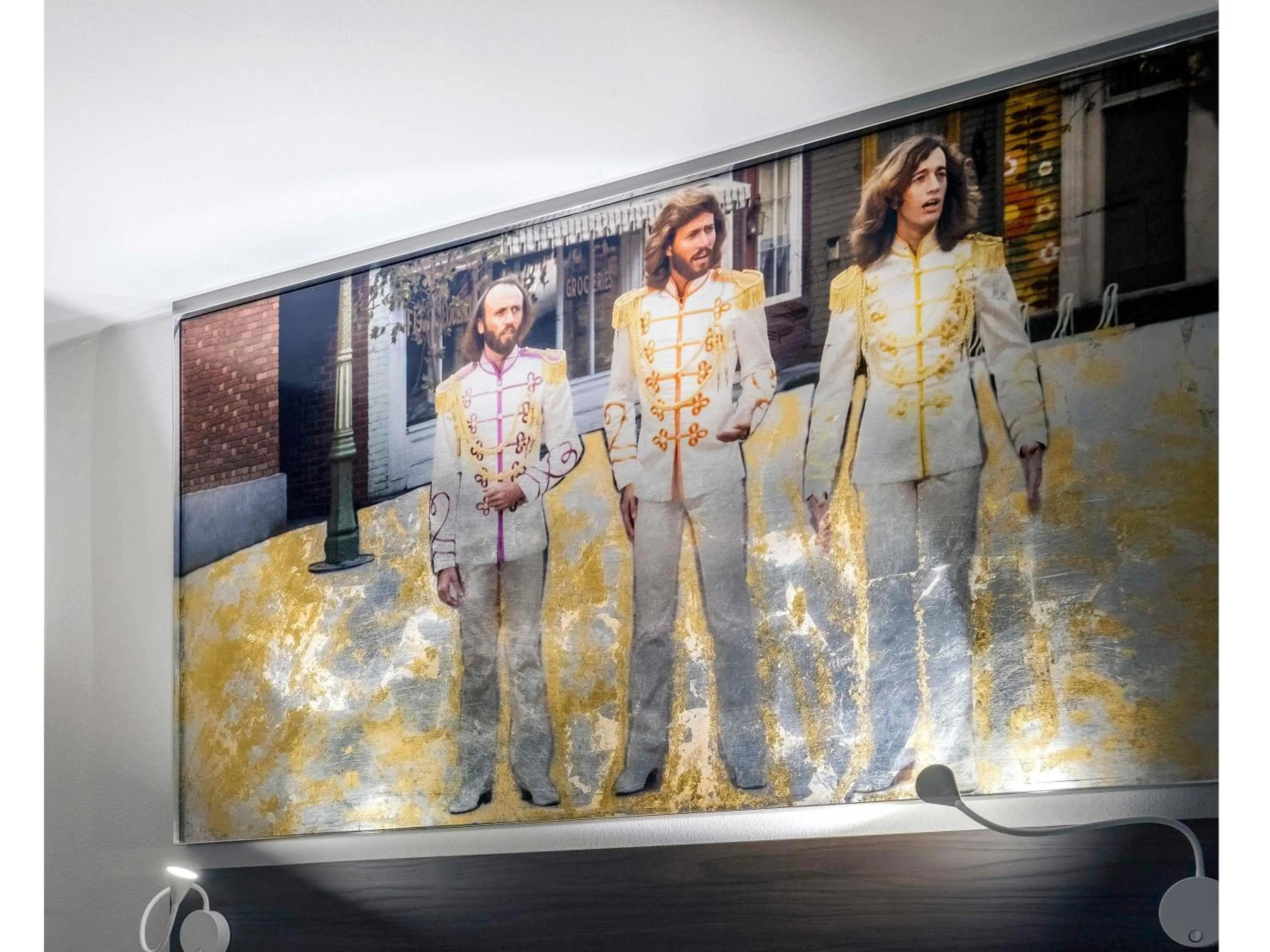 Bedroom in ibis Locarno