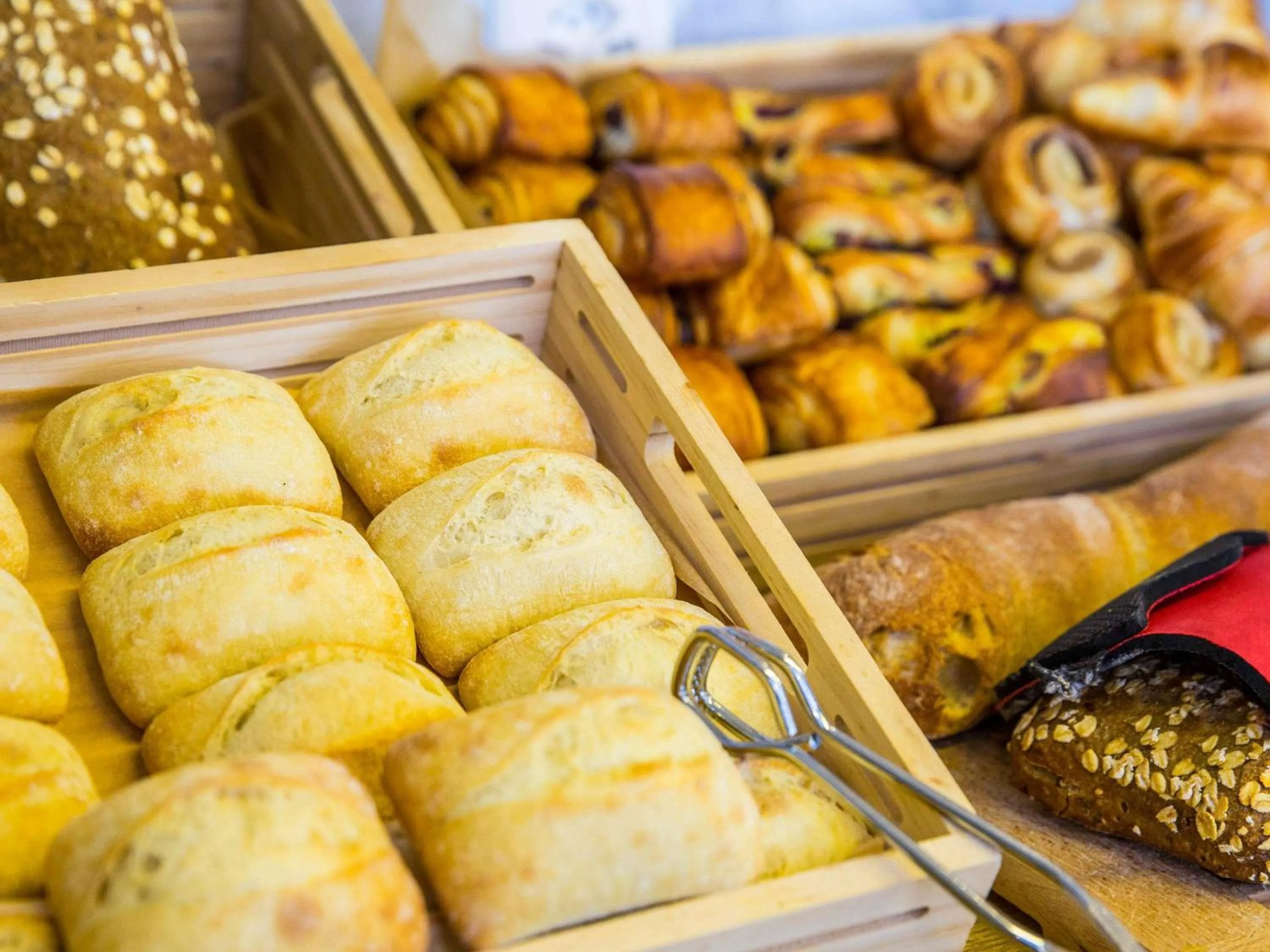 Breakfast in ibis Lausanne Centre