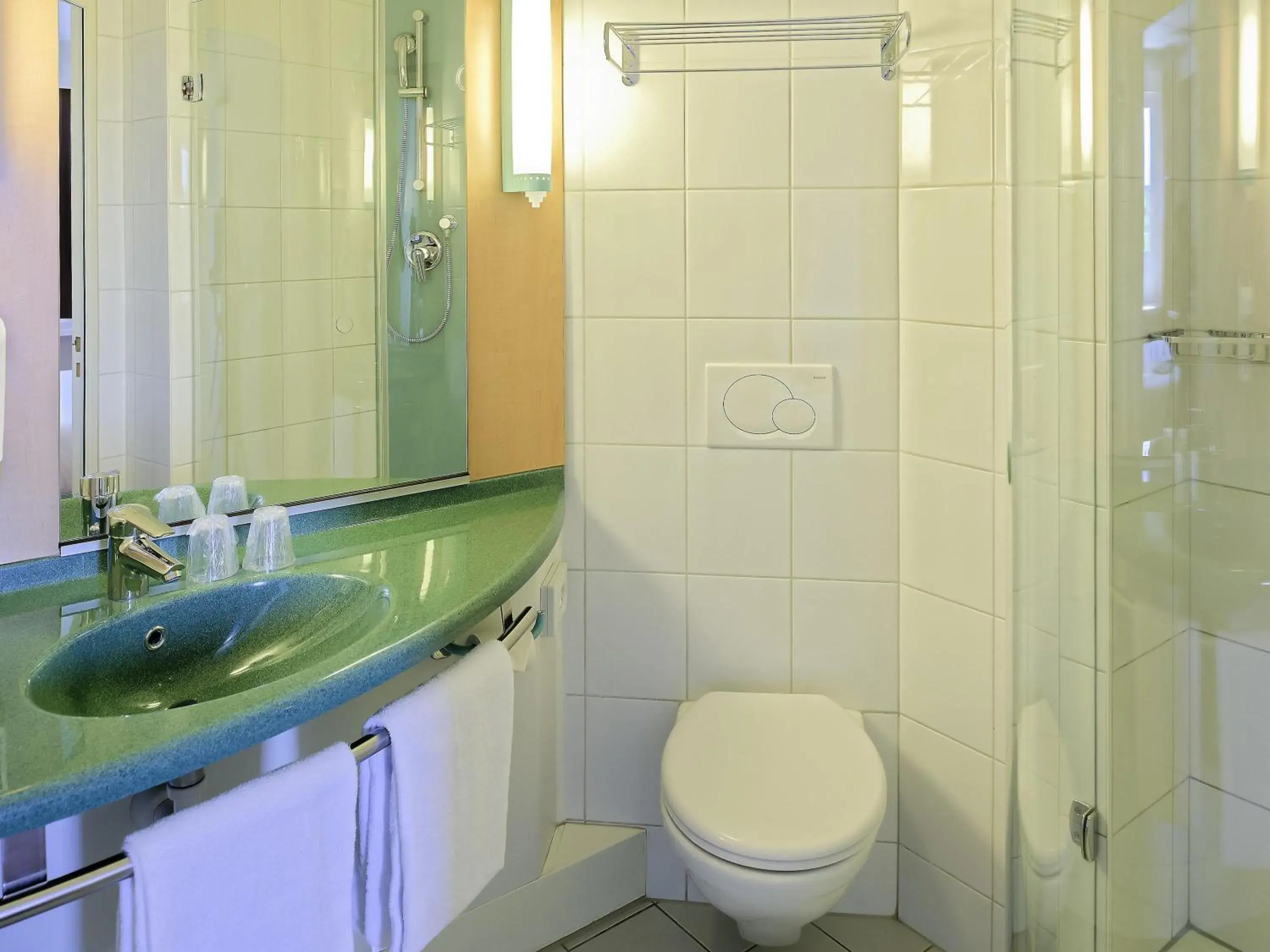 Bedroom in ibis Fribourg Bedroom in ibis Fribourg