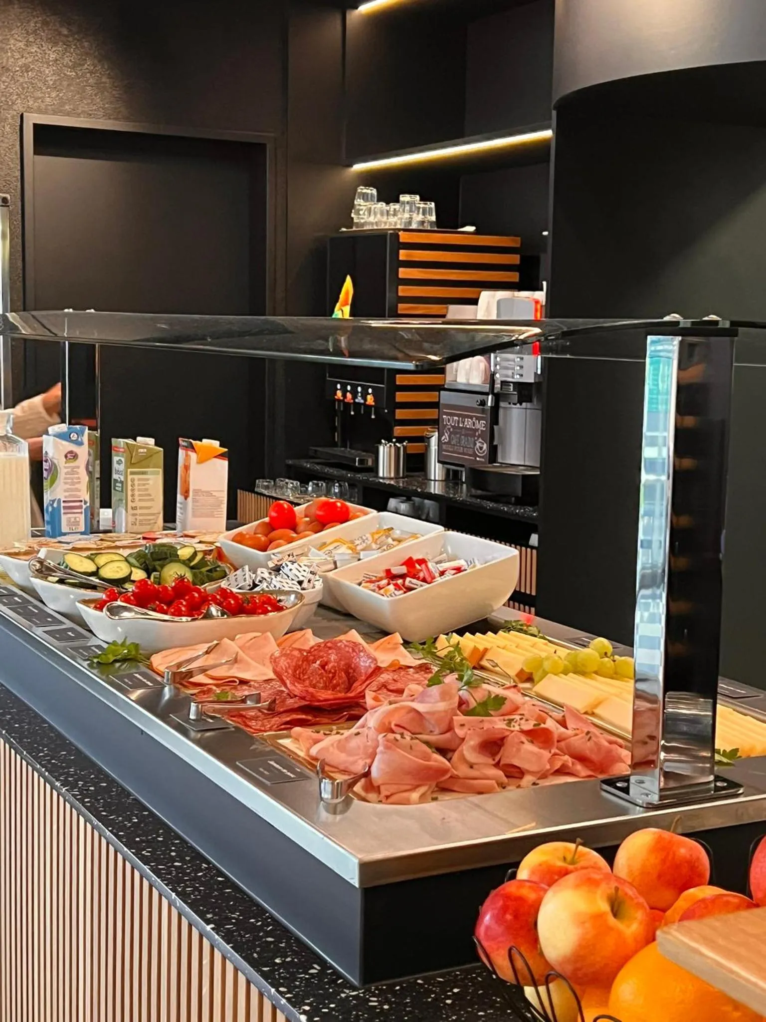 Breakfast in ibis Fribourg