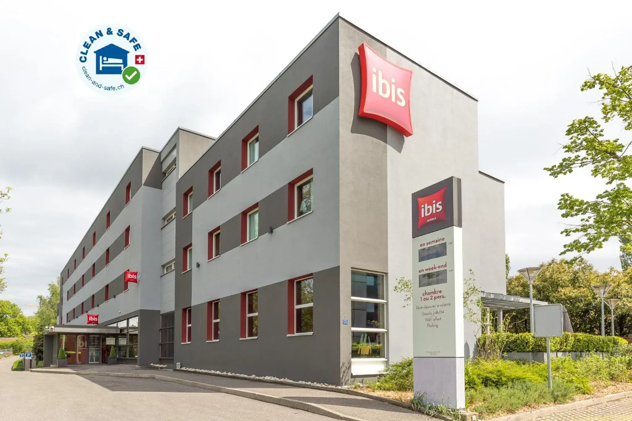 Property building in ibis Genève Aéroport Property building in ibis Genève Aéroport