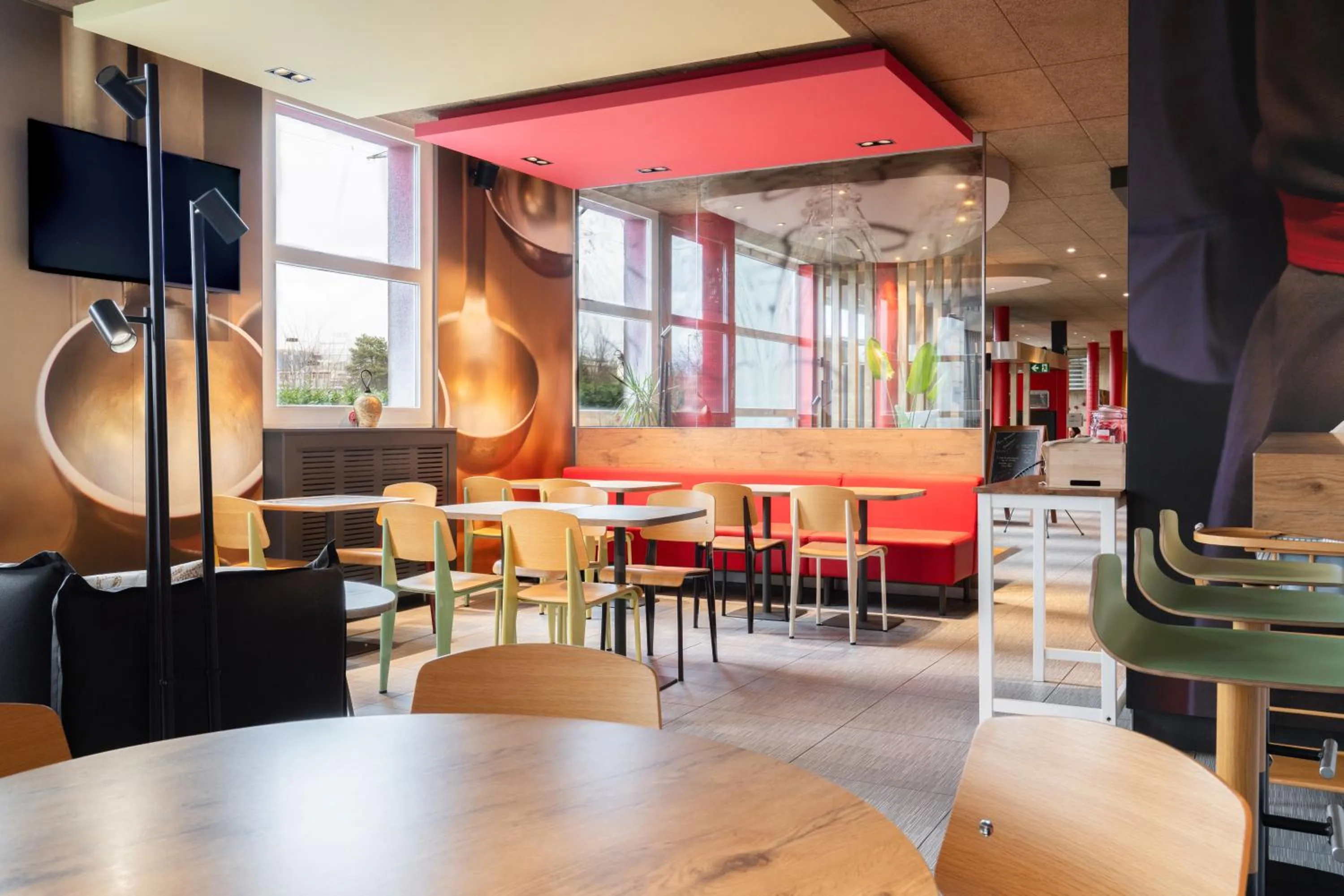 Living room in ibis Genève Aéroport