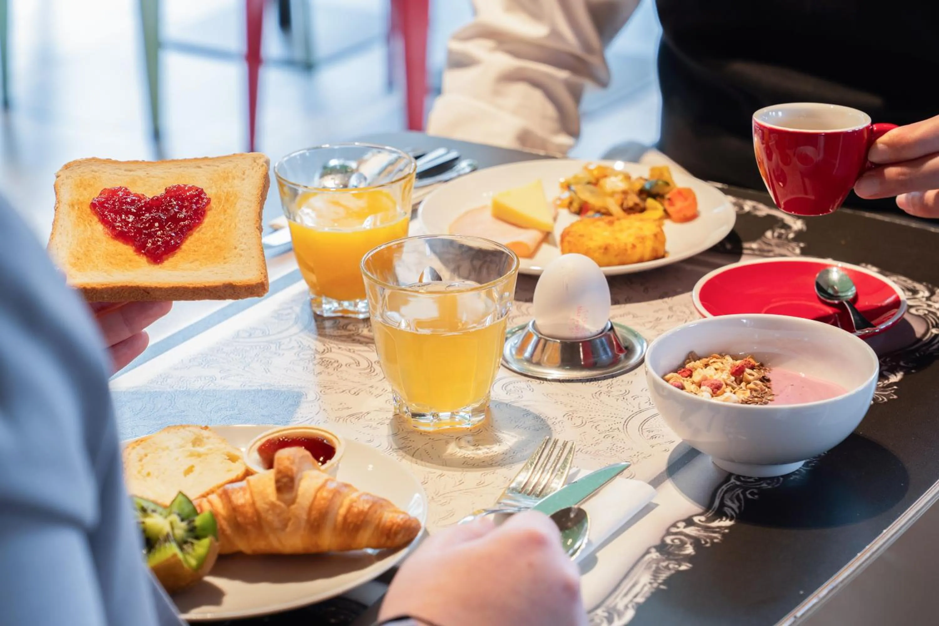 Breakfast in ibis Genève Aéroport