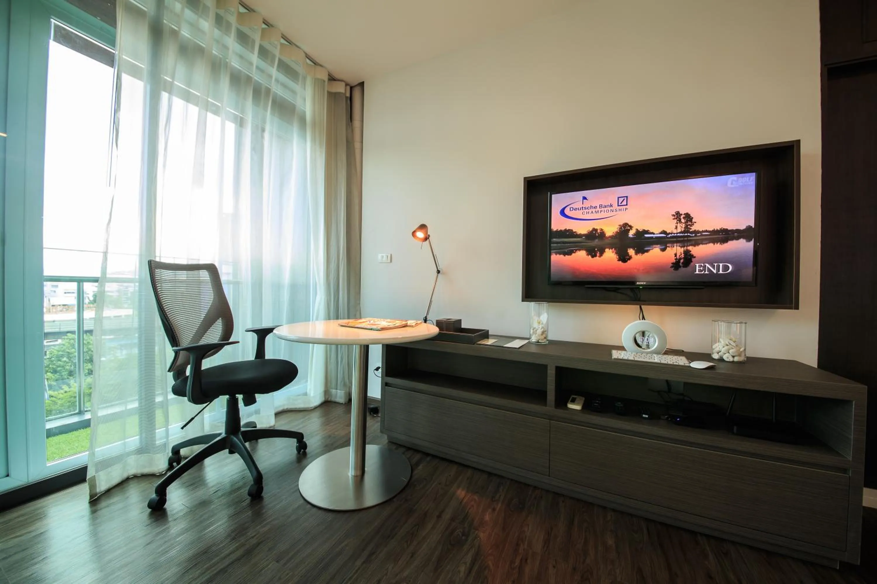 TV and multimedia in Civic Horizon Hotel & Residence