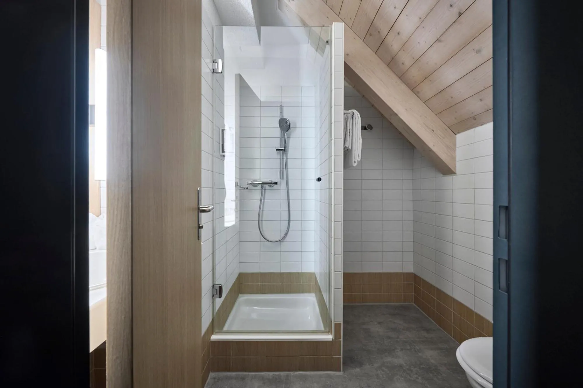 Bathroom in ibis Chur