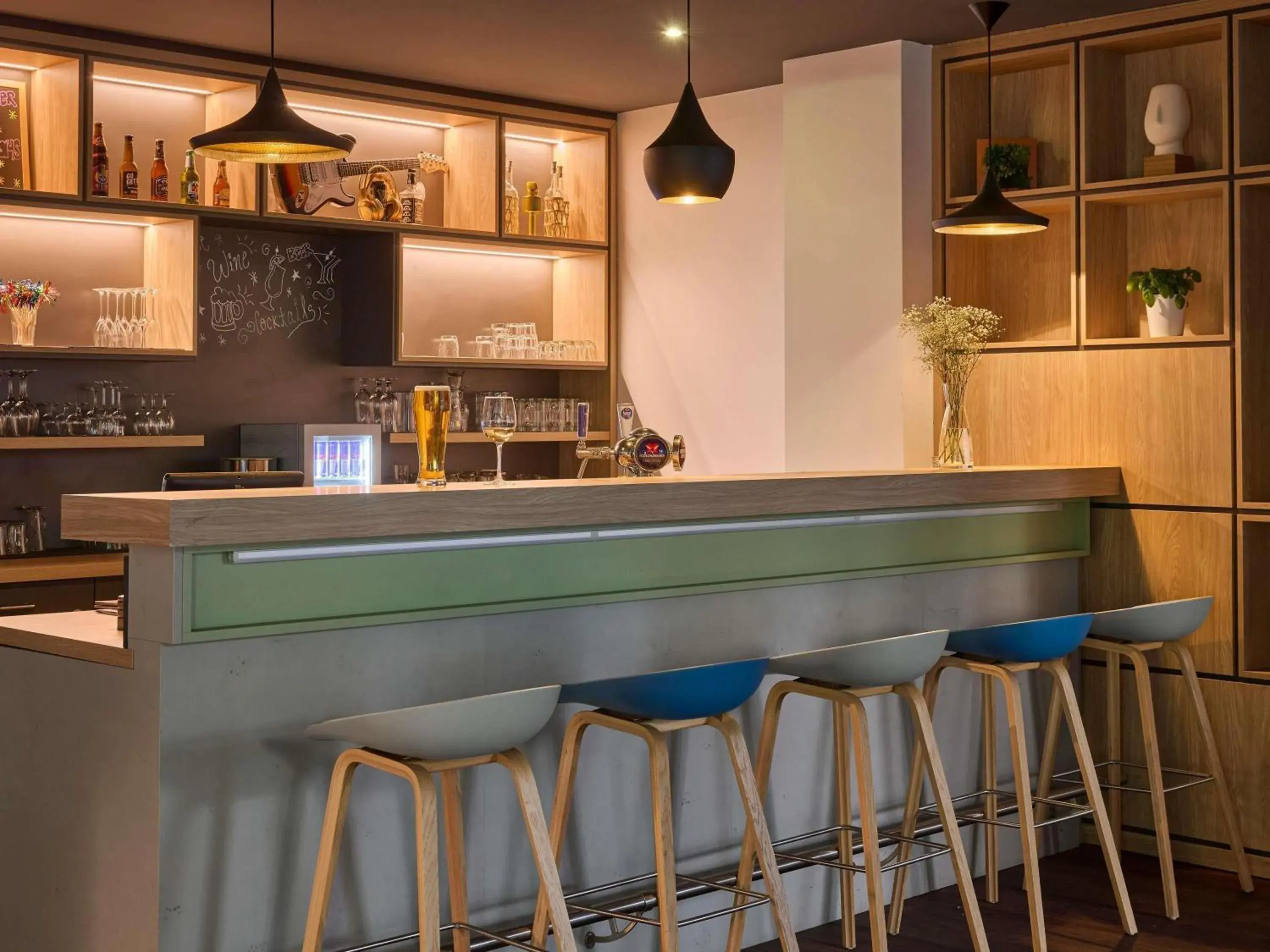 Lounge or bar in ibis Chur Lounge or bar in ibis Chur