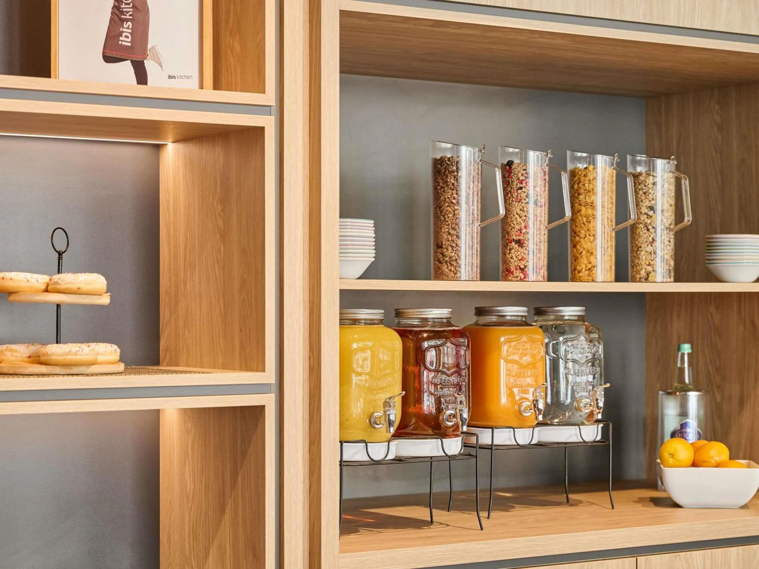 Breakfast in ibis Chur