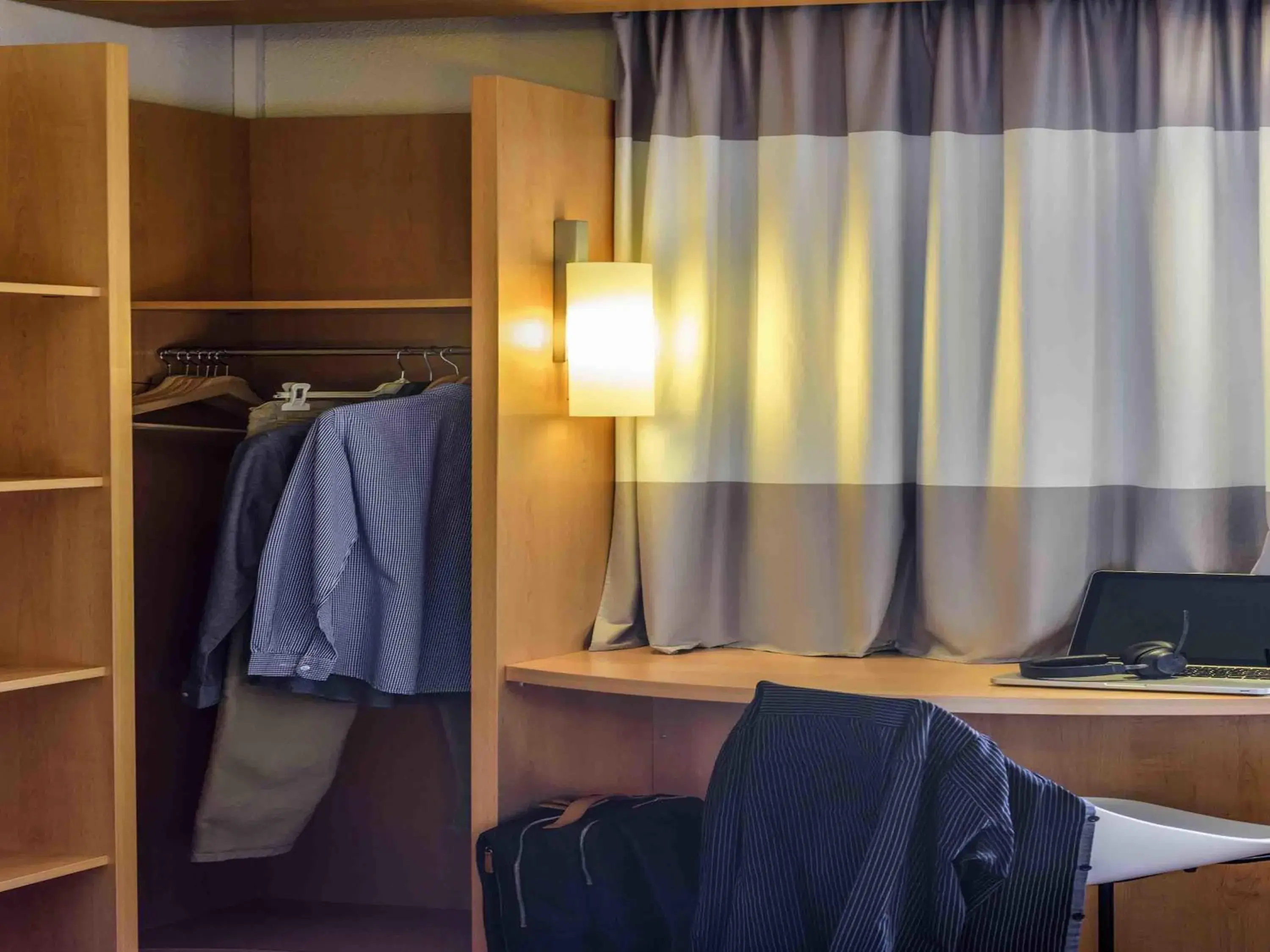 Bedroom, Bed in ibis Lausanne Crissier Bedroom, Bed in ibis Lausanne Crissier