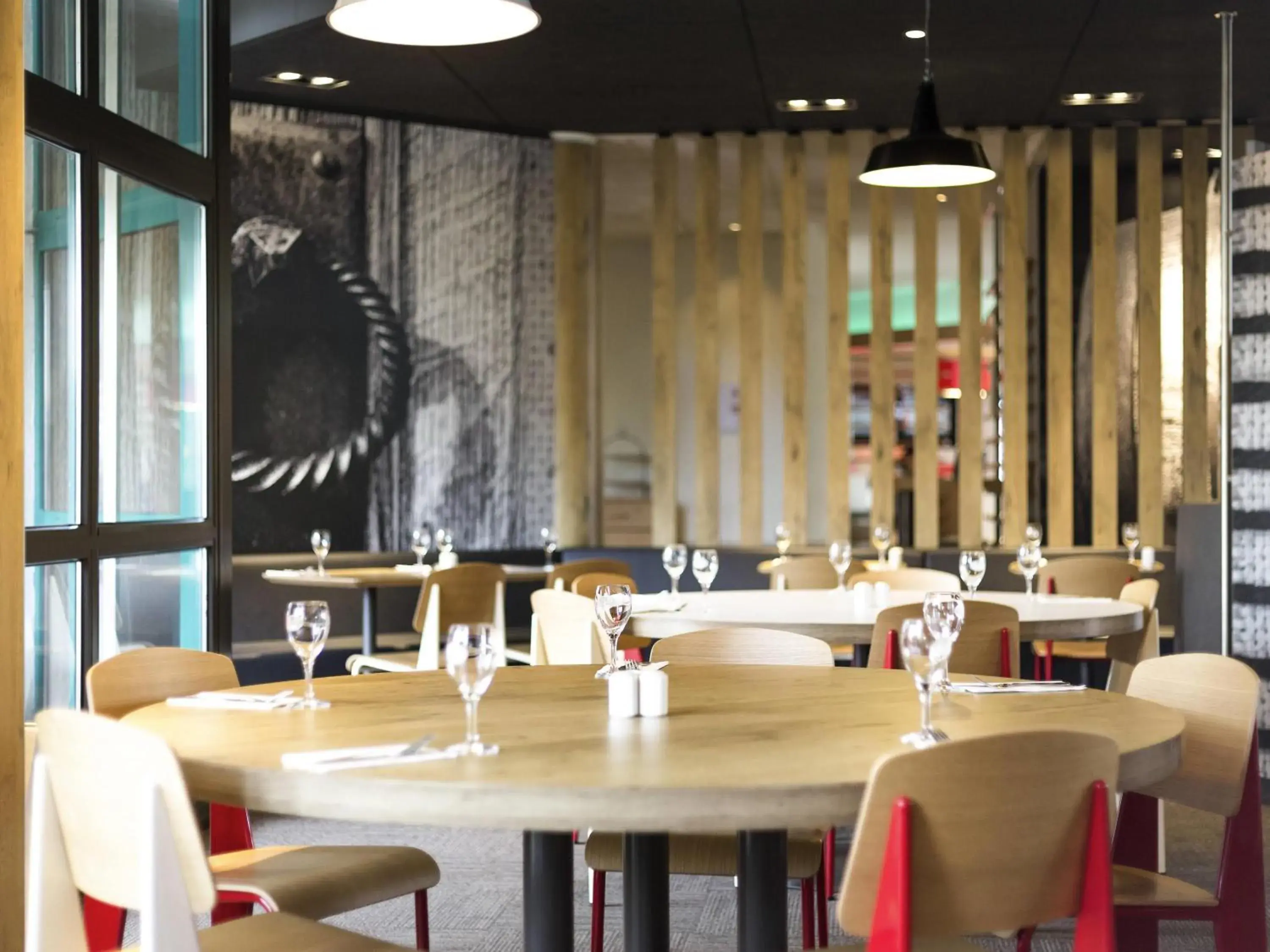 Restaurant/places to eat in ibis Lausanne Crissier Restaurant/places to eat in ibis Lausanne Crissier