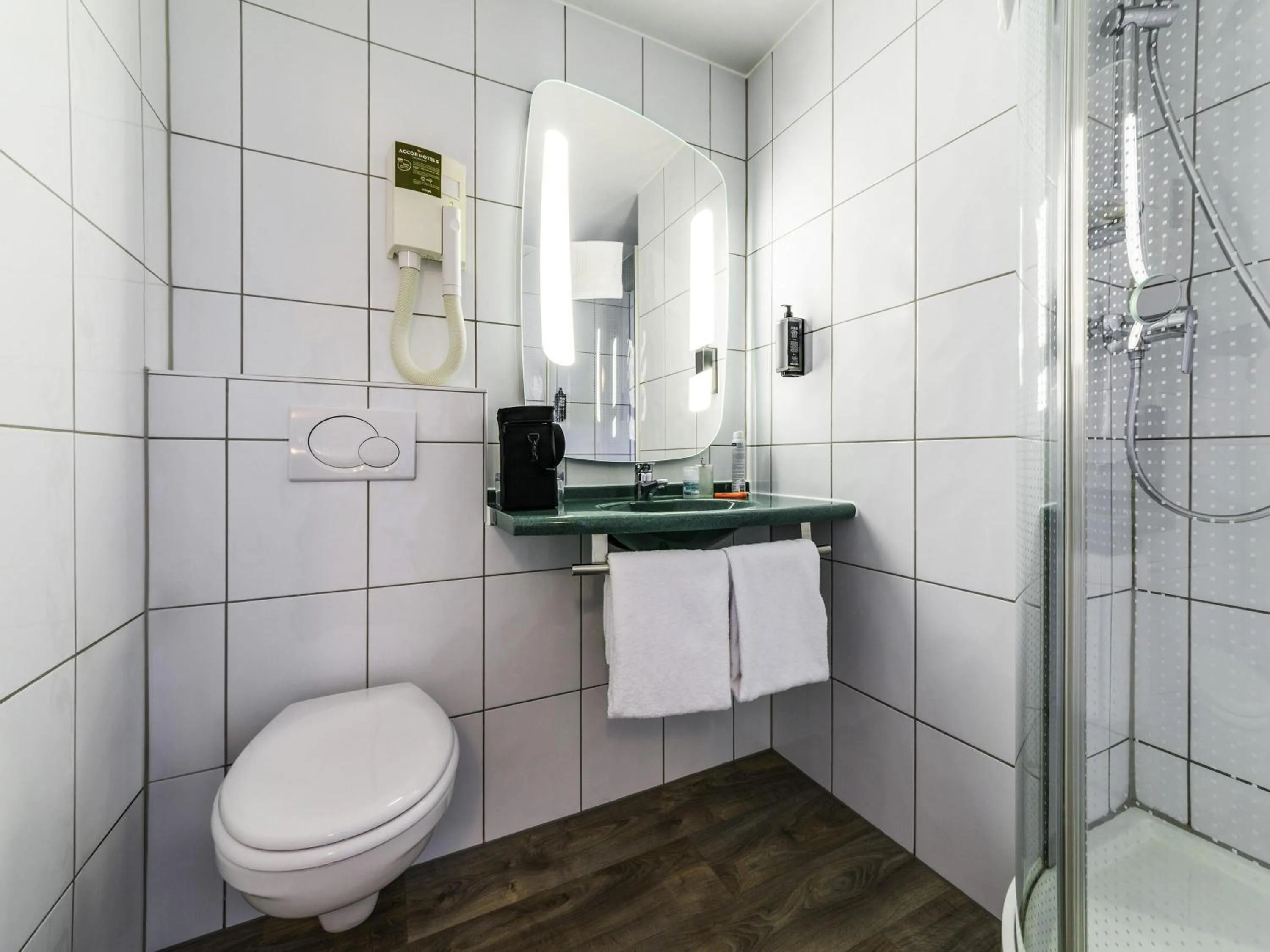 Bedroom in ibis Lausanne Crissier