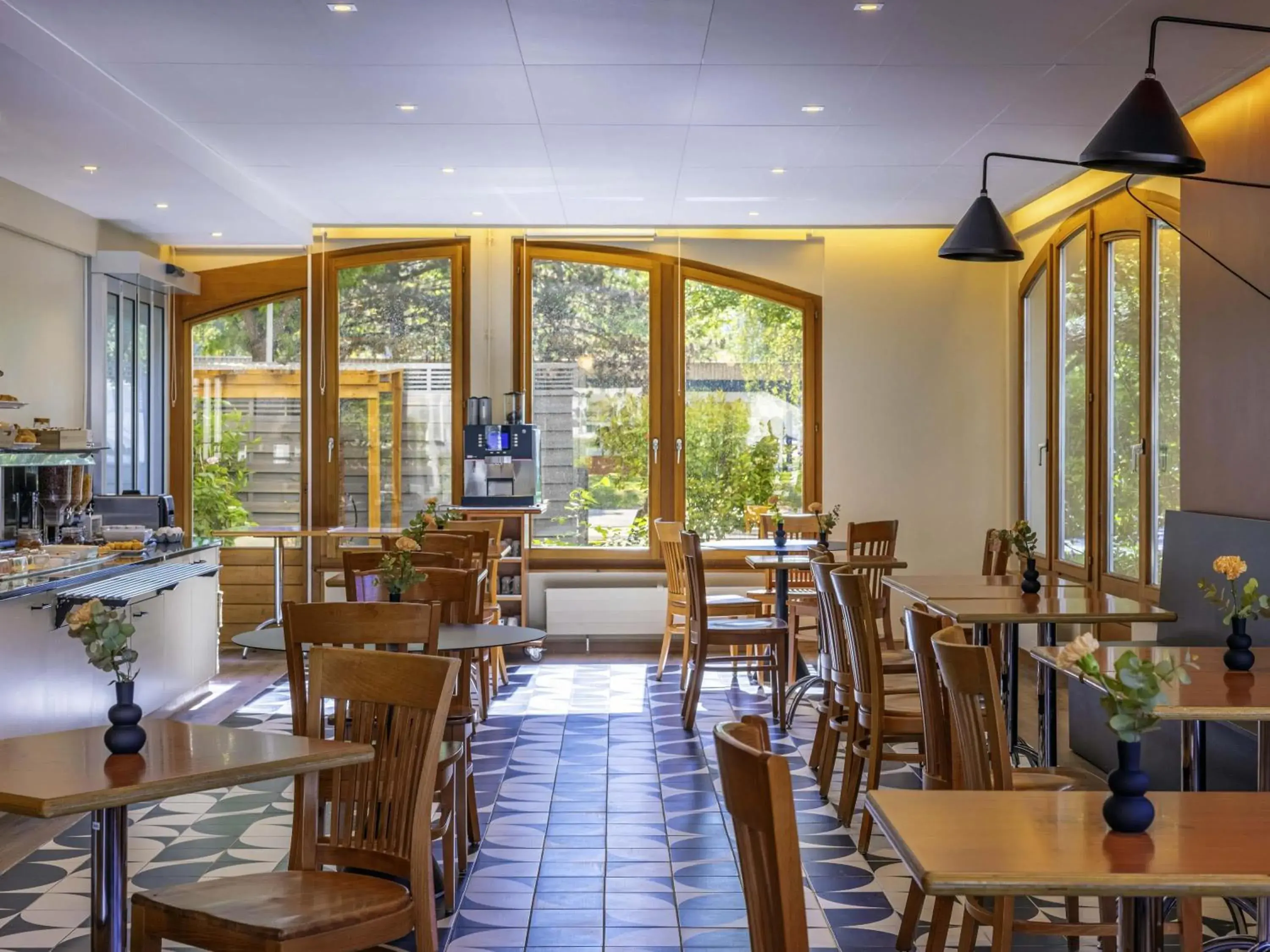 Restaurant/places to eat in Ibis Sion Restaurant/places to eat in Ibis Sion