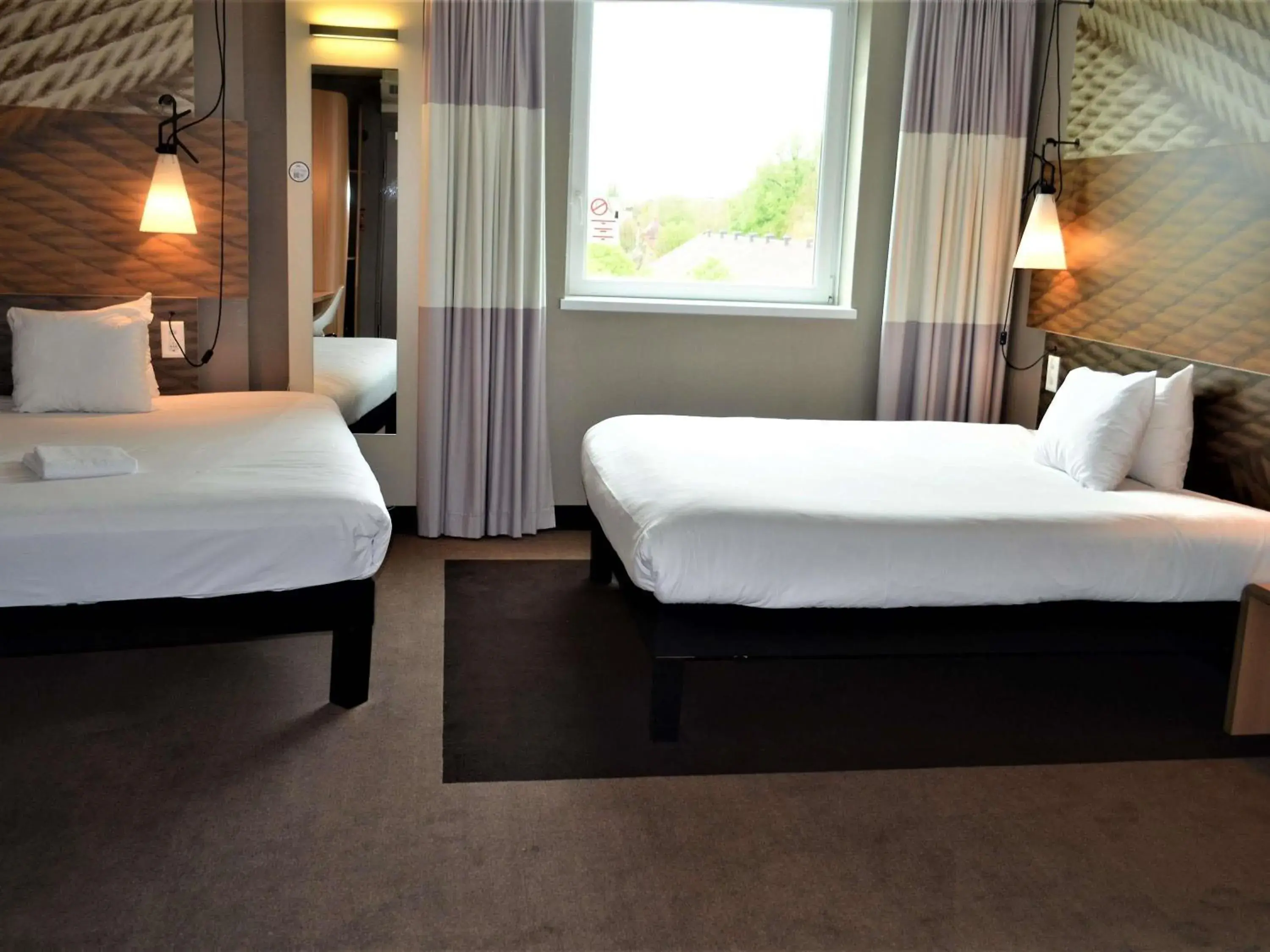 Bedroom, Bed in ibis Bern Expo Bedroom, Bed in ibis Bern Expo