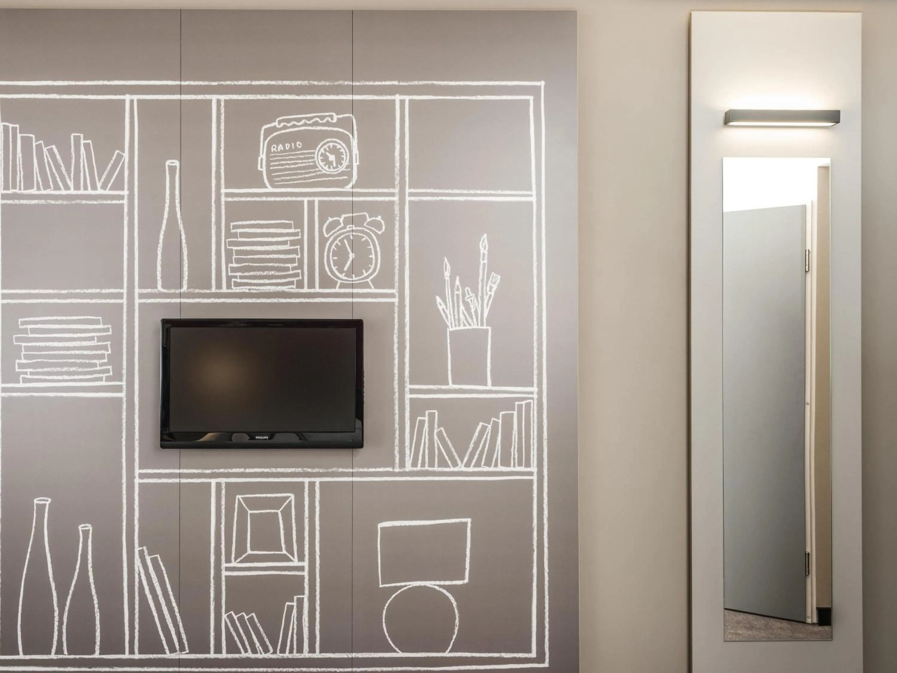 Bedroom in ibis Bern Expo