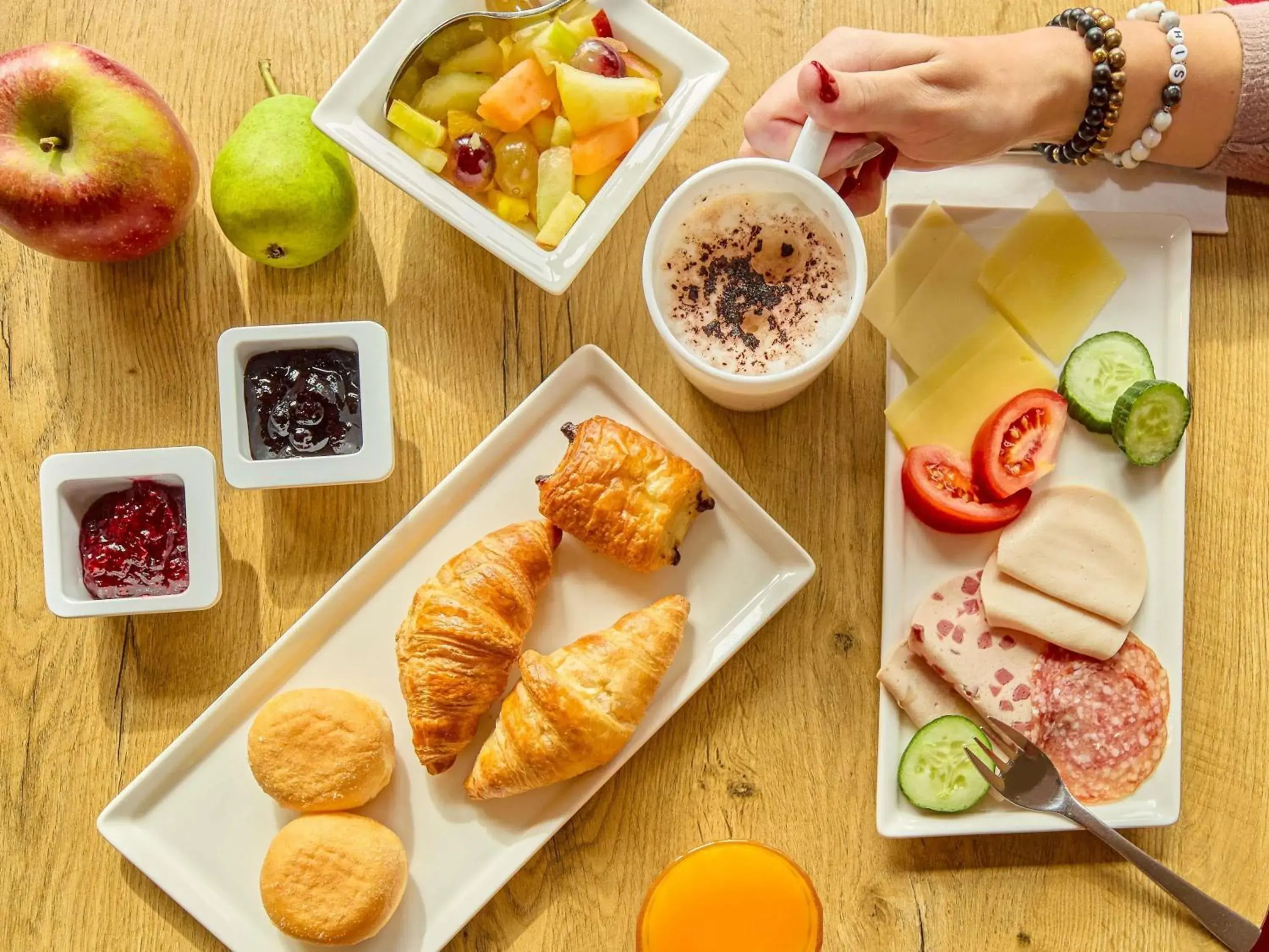 Breakfast in ibis Luzern Kriens Breakfast in ibis Luzern Kriens