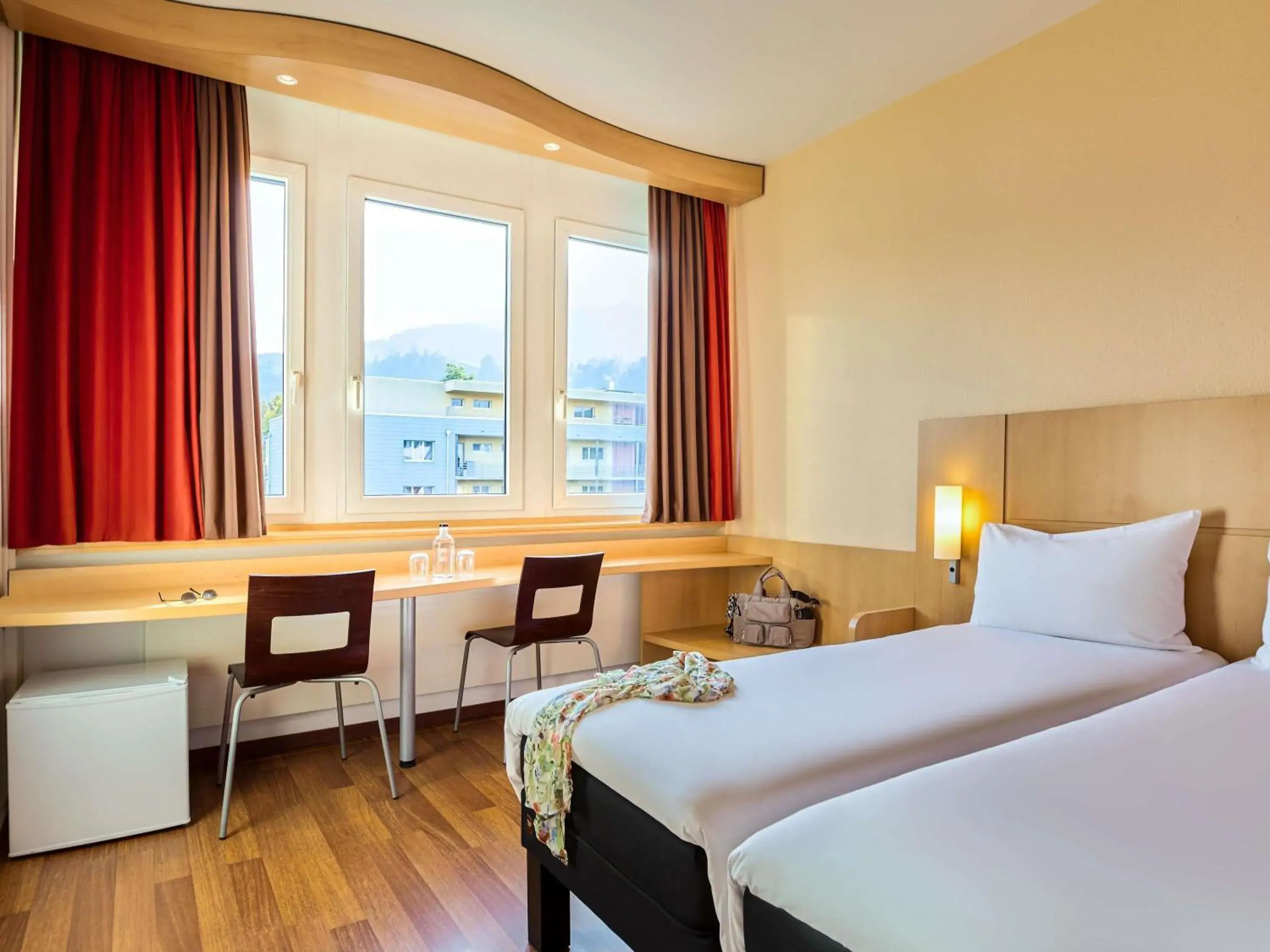 Bedroom, Bed in ibis Luzern Kriens Bedroom, Bed in ibis Luzern Kriens