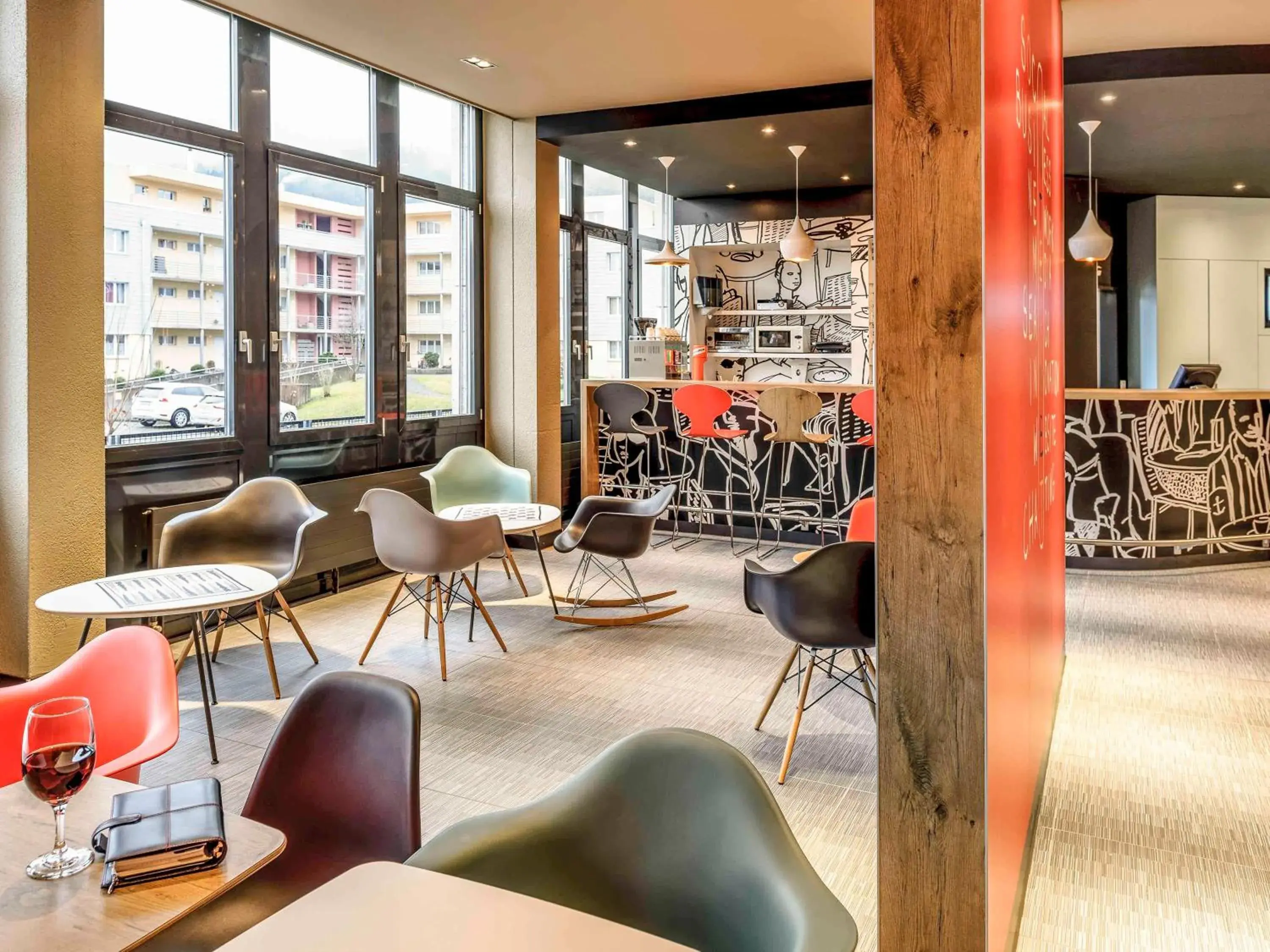 Restaurant/places to eat in ibis Luzern Kriens Restaurant/places to eat in ibis Luzern Kriens