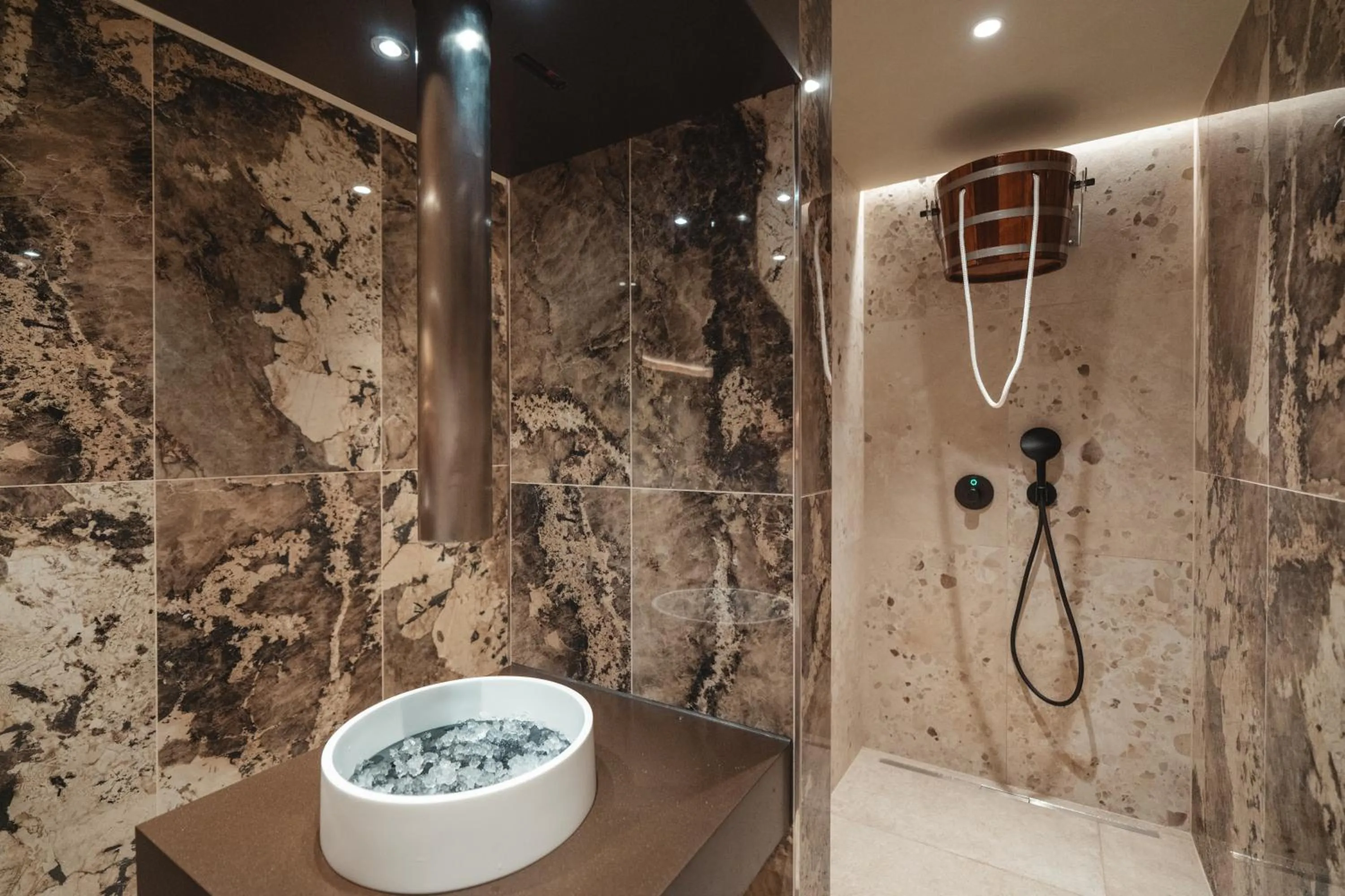 Spa and wellness centre/facilities in Hotel Matterhorn Inn