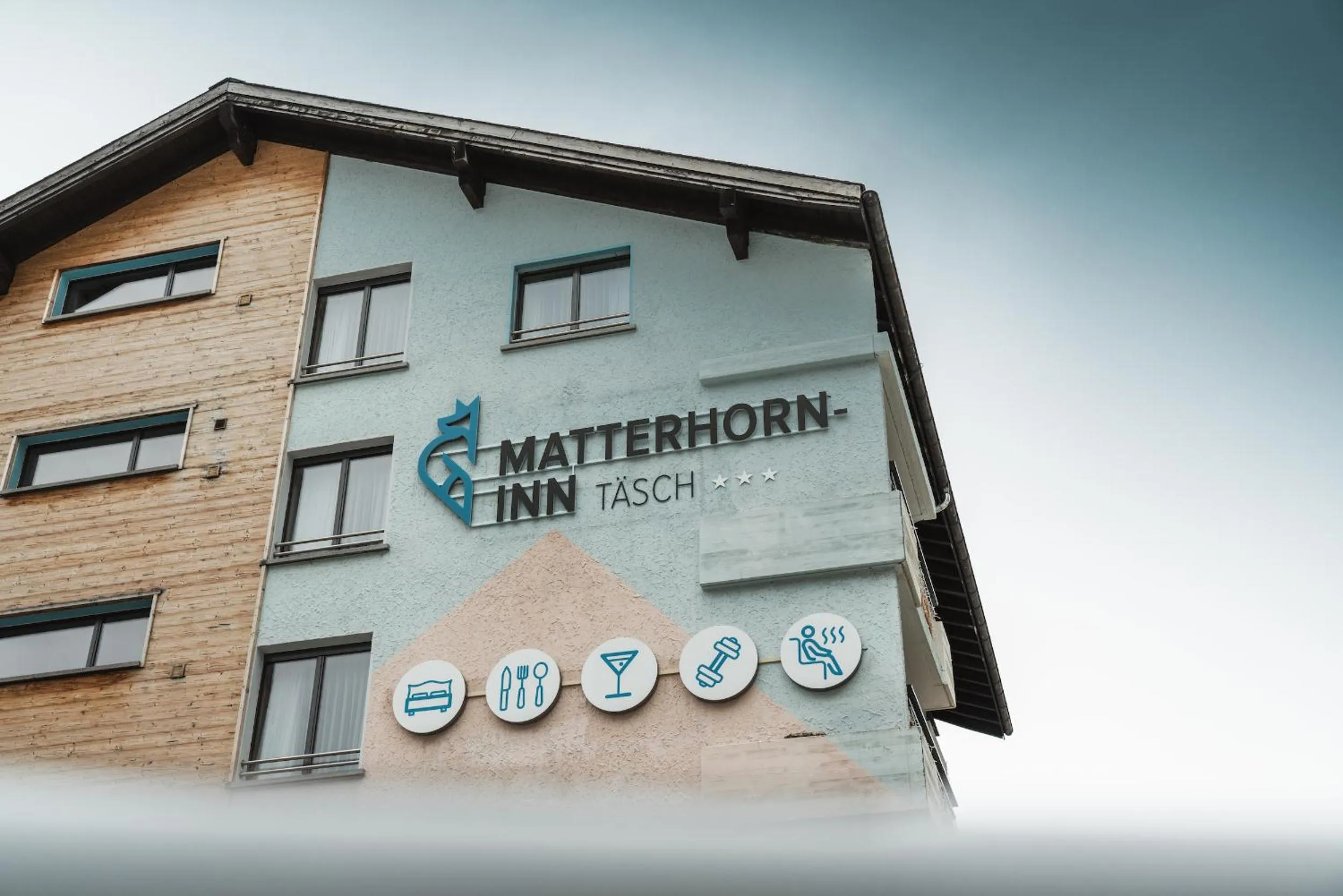 Property building in Hotel Matterhorn Inn