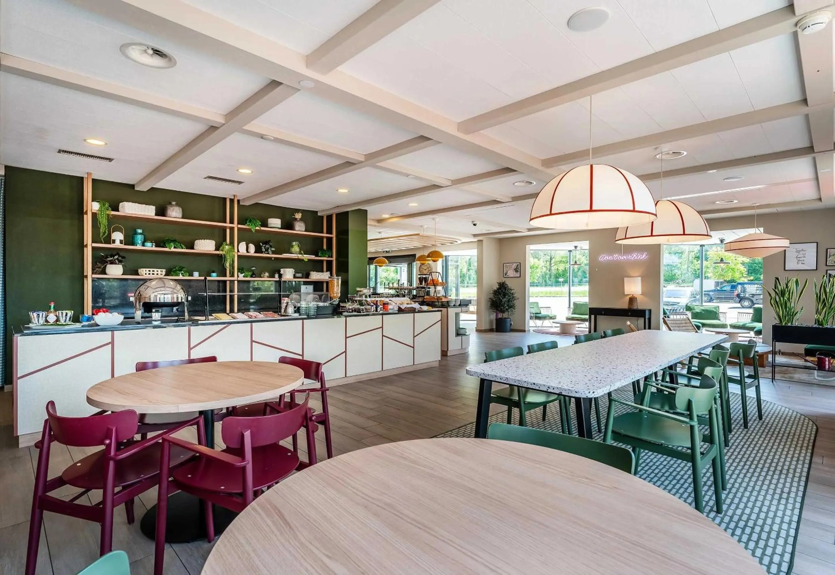 Lobby or reception in B&B HOTEL Rothrist Olten