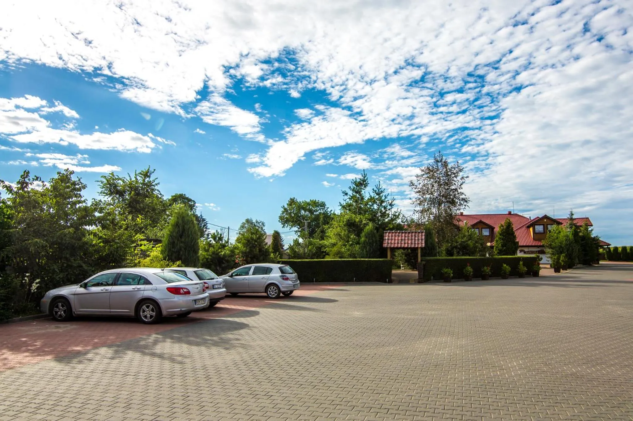 Property building in Karczma Pod Topolami