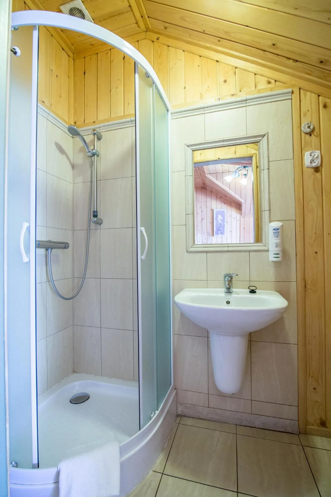 Bathroom in Karczma Pod Topolami