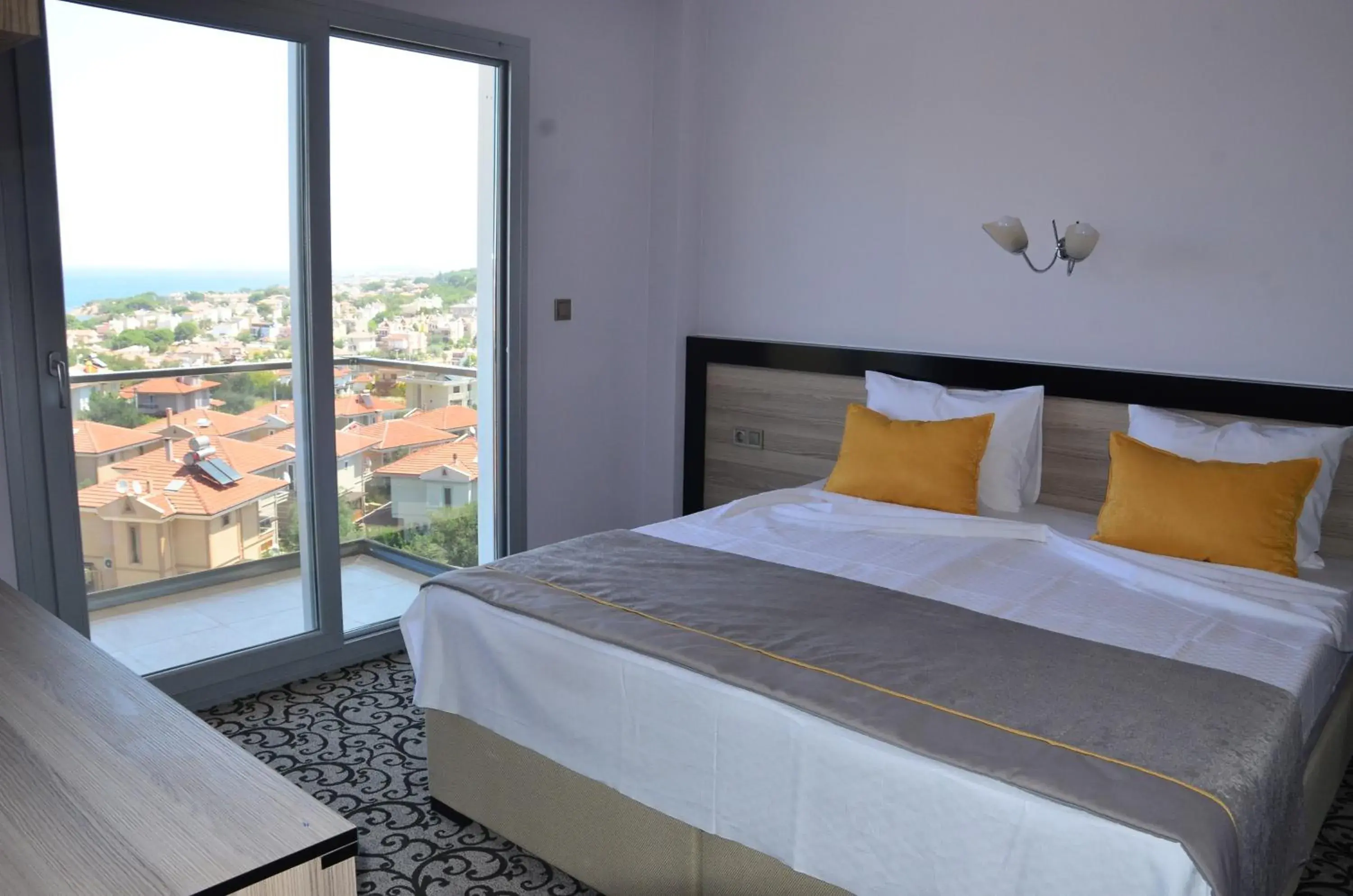 Triple Room with Partial Sea View in Elisa Hotel Triple Room with Partial Sea View in Elisa Hotel