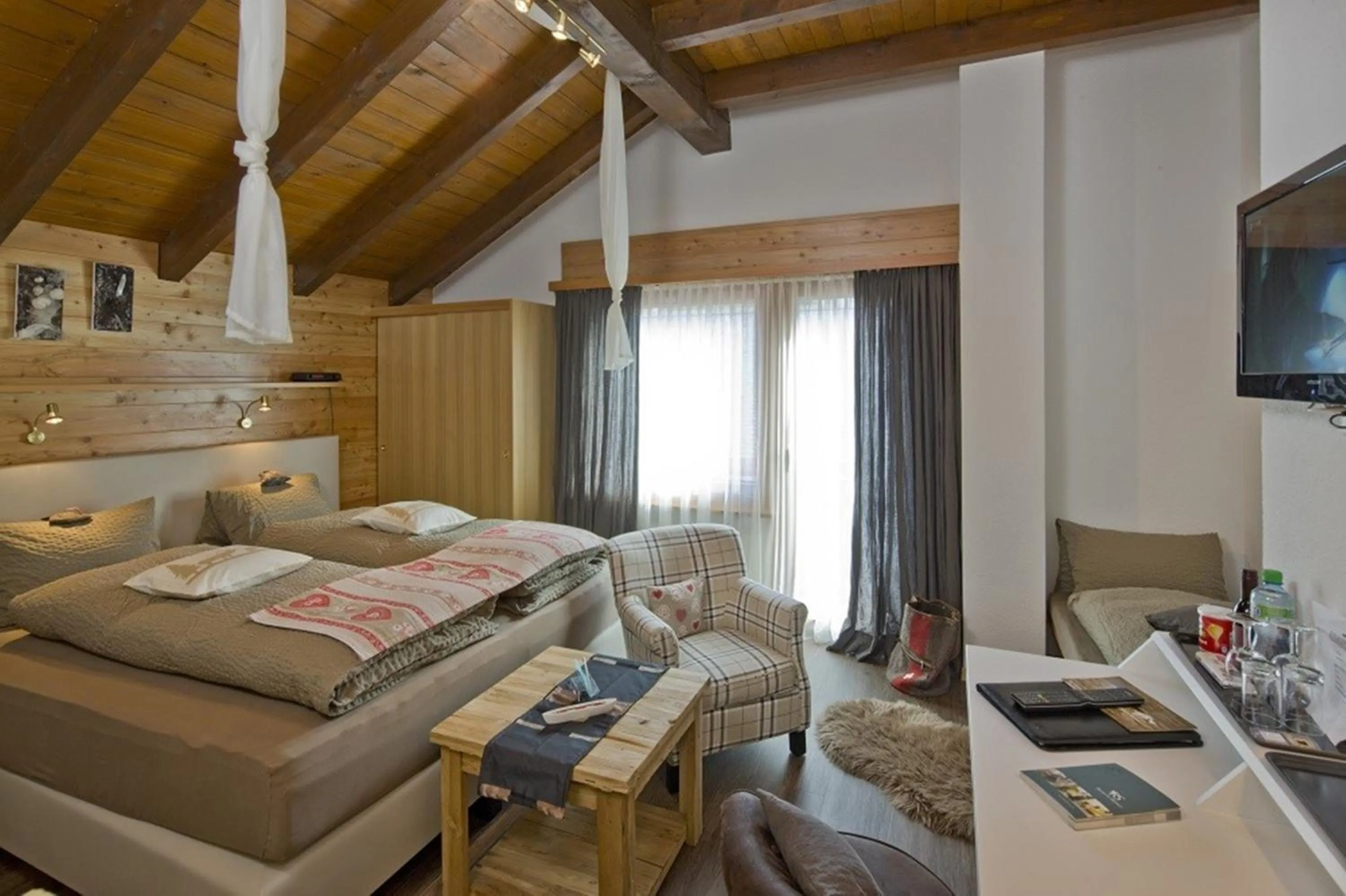 Photo of the whole room, Bed in Hotel Restaurant Bürchnerhof