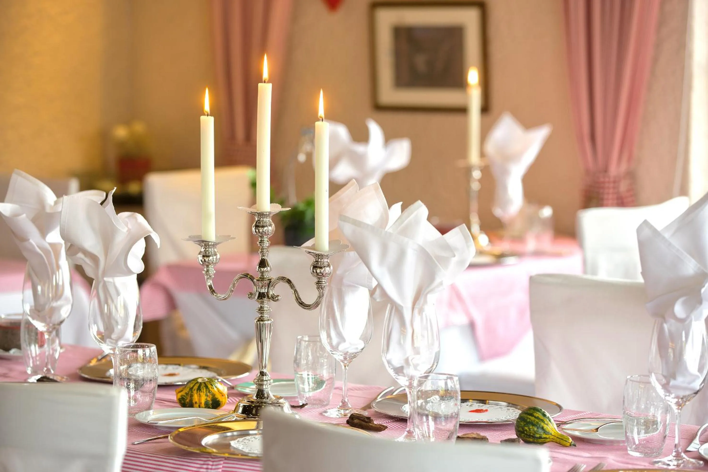 Restaurant/places to eat in Hotel Restaurant Bürchnerhof