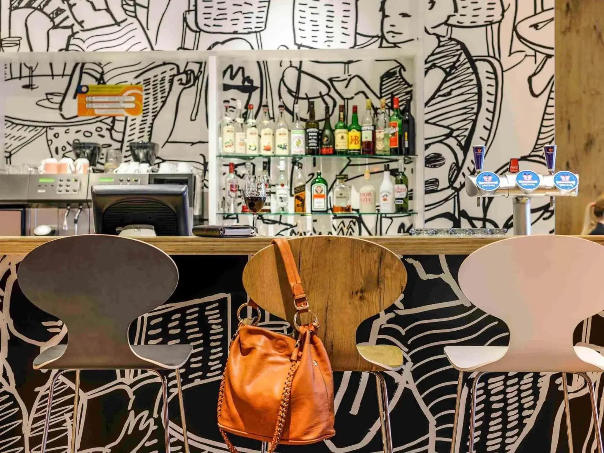 Lounge or bar in ibis Baar Zug Lounge or bar in ibis Baar Zug