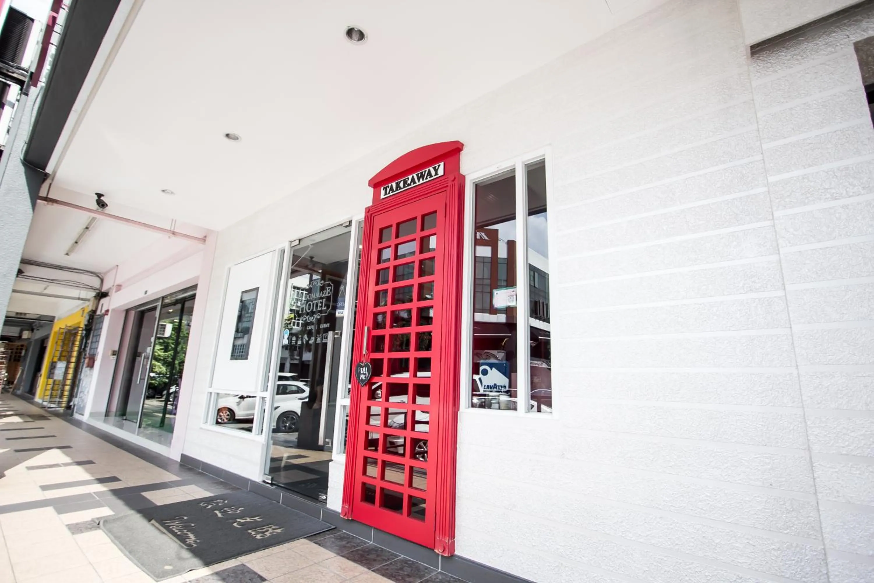 Property building in Bloommaze Boutique Hotel Puchong