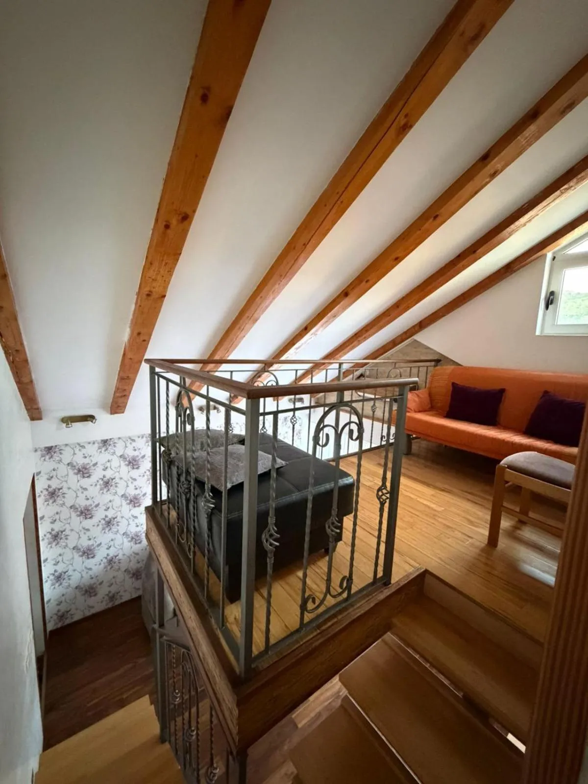 Bed in Aqua Breeze Apartments