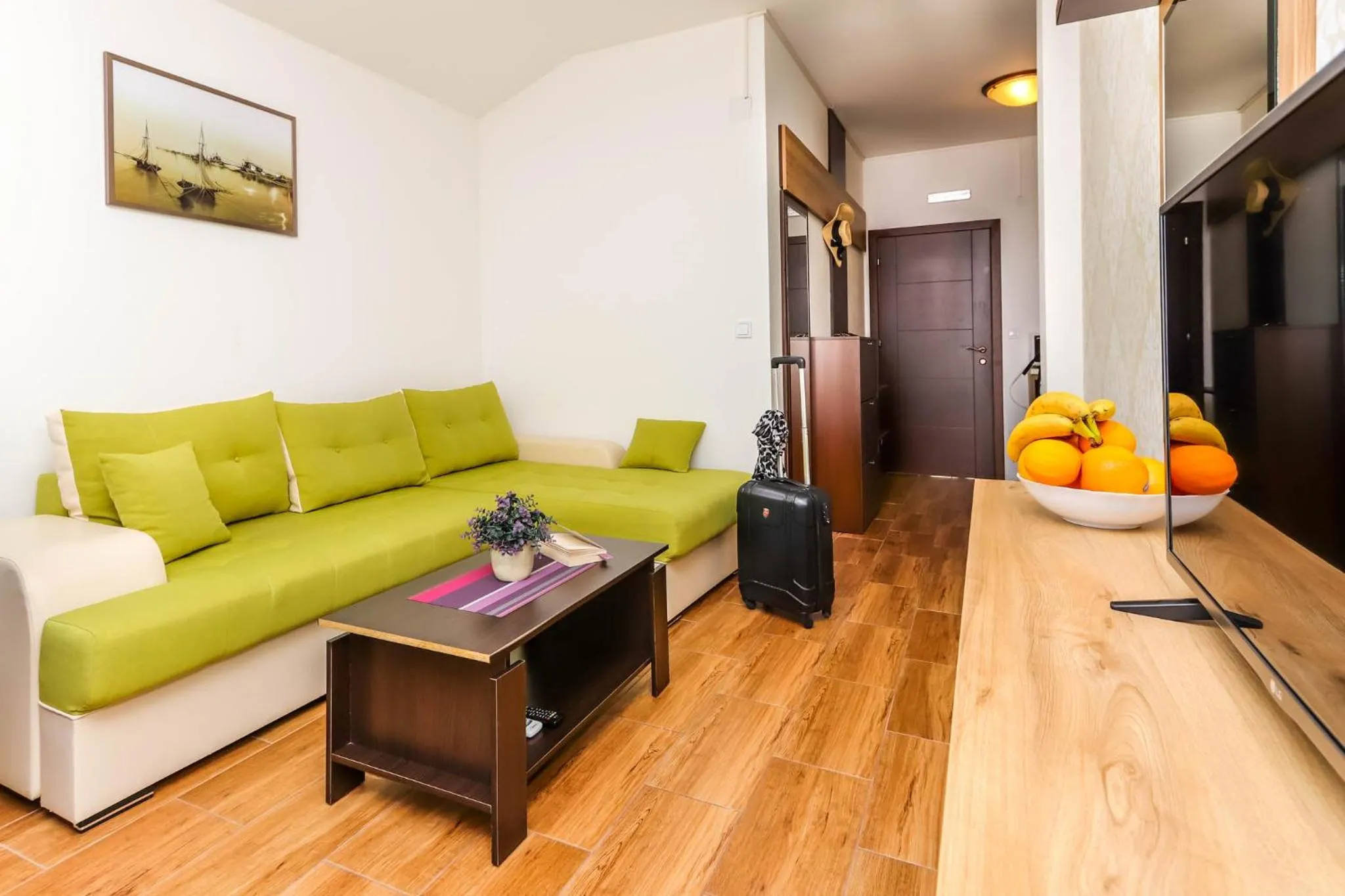 Living room in Aqua Breeze Apartments