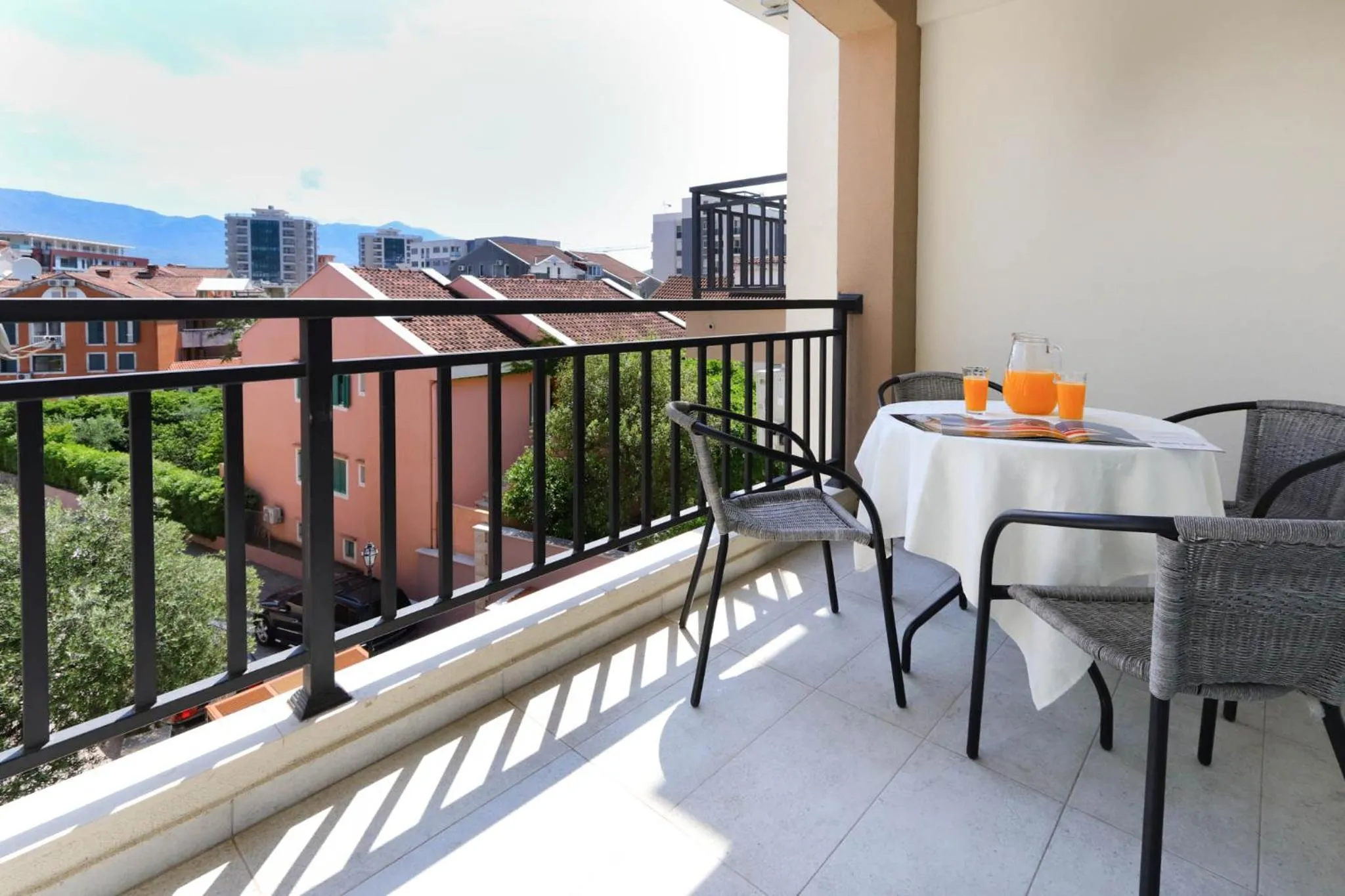 Balcony/Terrace in Aqua Breeze Apartments