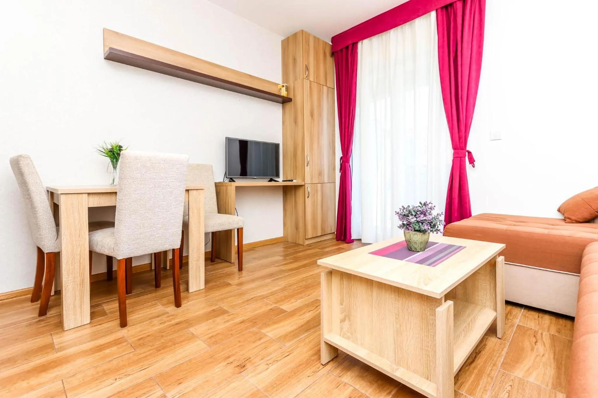 Living room in Aqua Breeze Apartments
