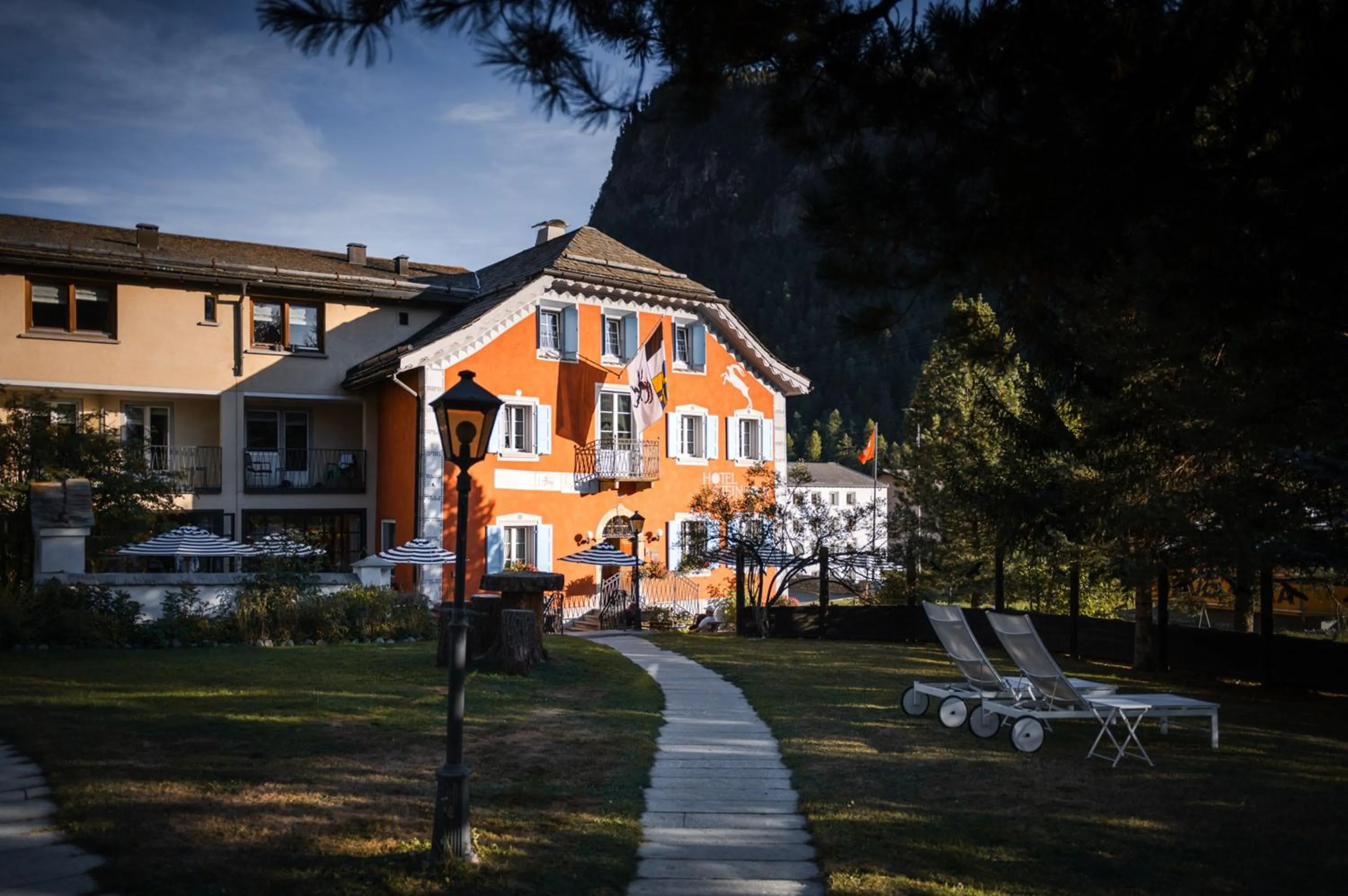 Garden in Hotel Steinbock Pontresina