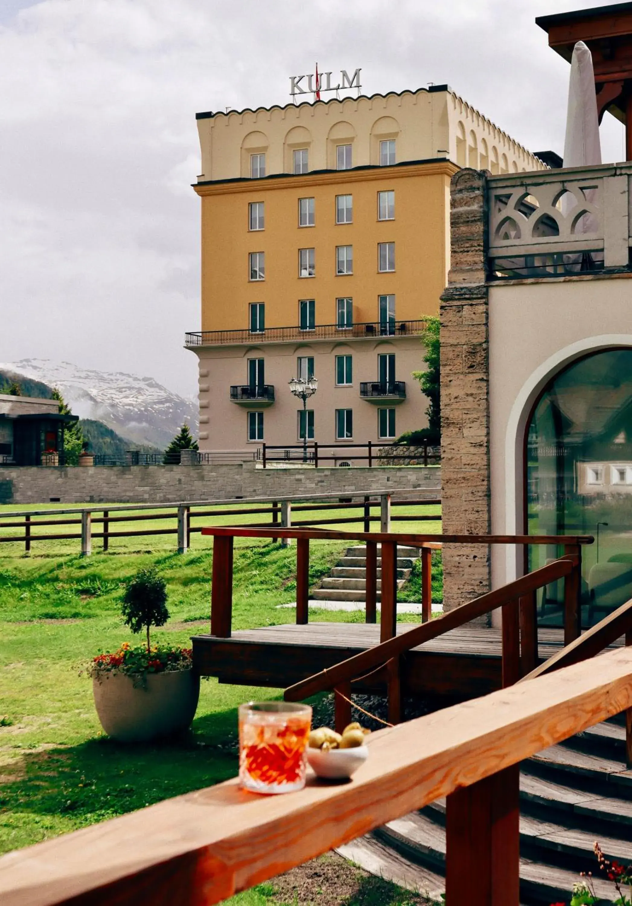 Restaurant/places to eat in Kulm Hotel St. Moritz Restaurant/places to eat in Kulm Hotel St. Moritz