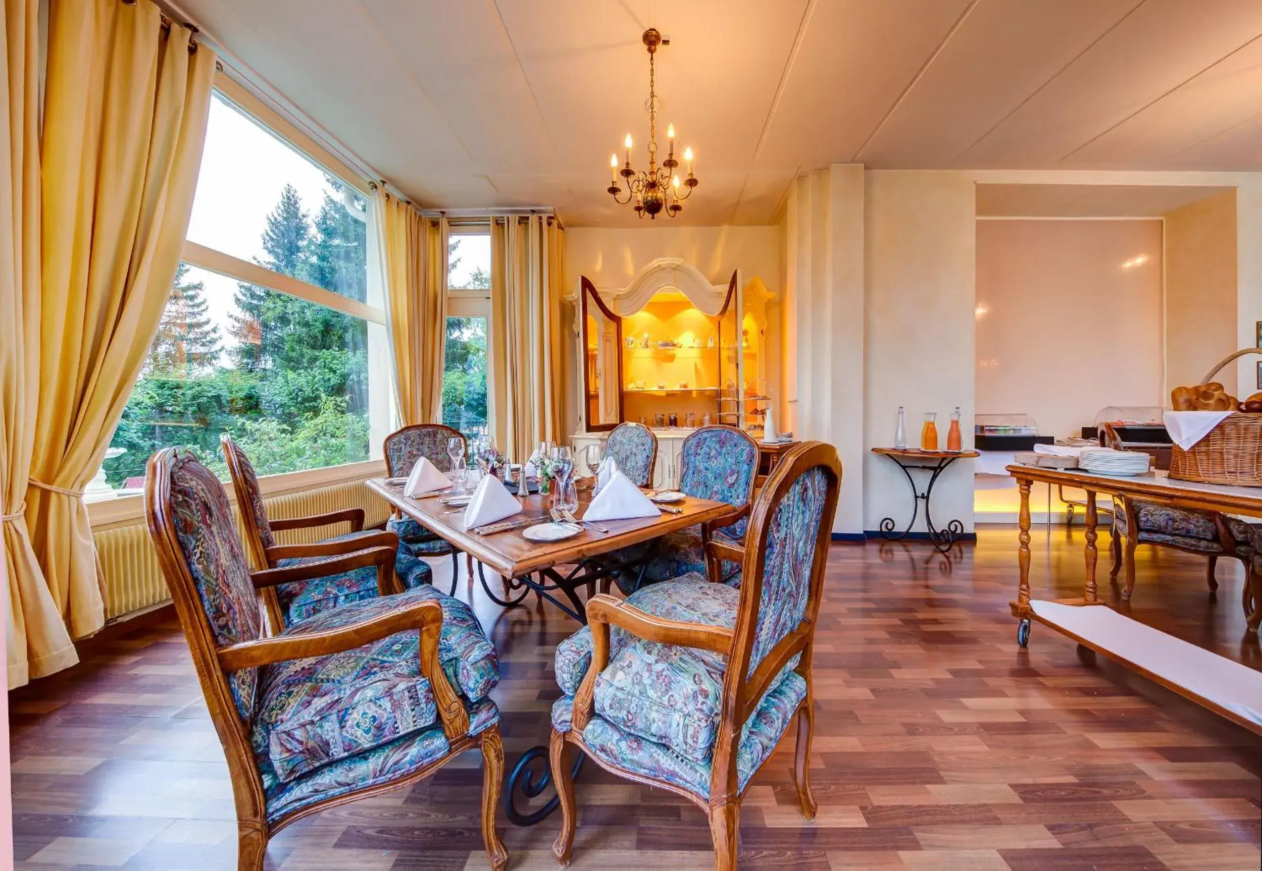 Breakfast in Hotel Regina Breakfast in Hotel Regina