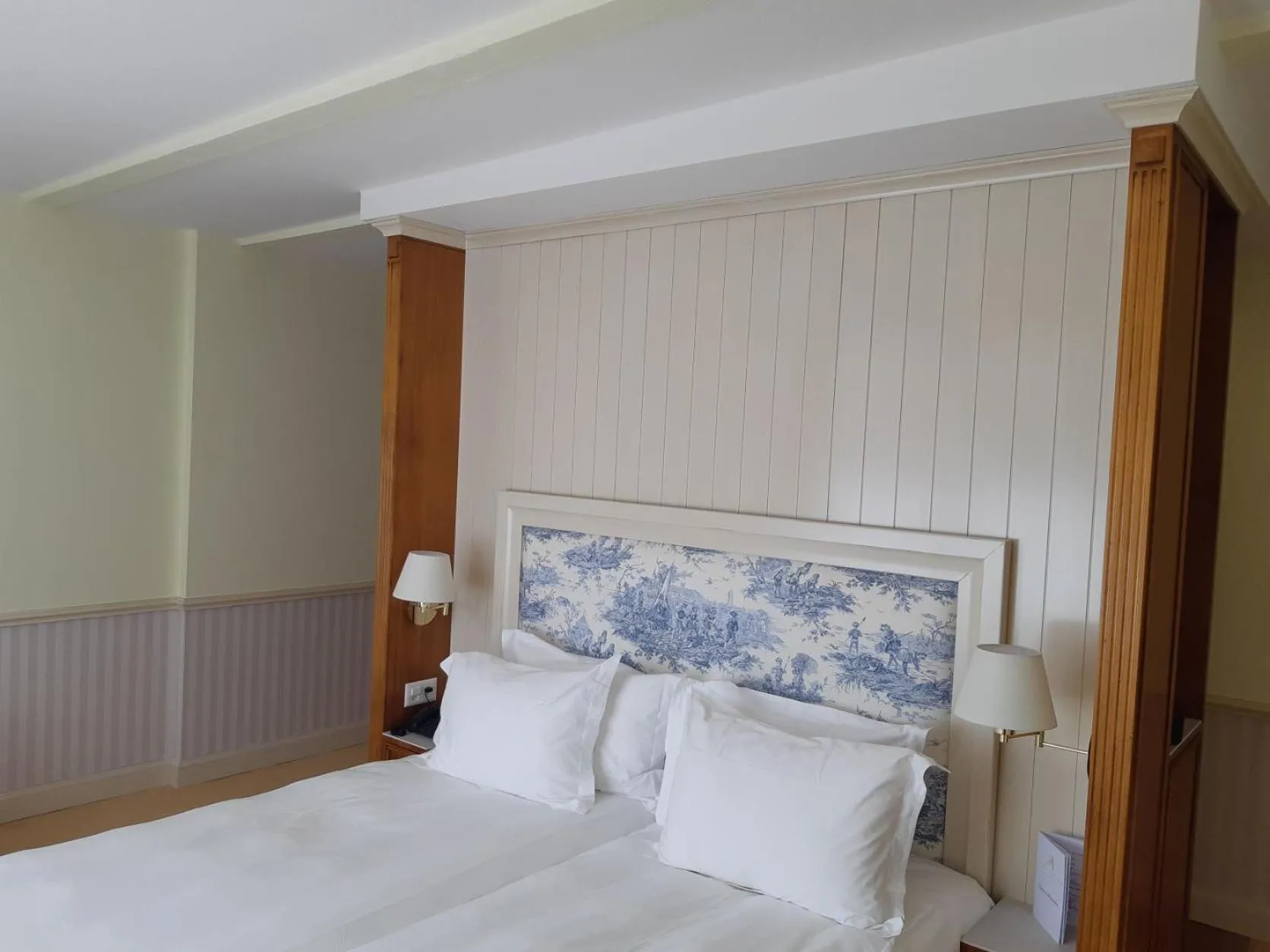 Photo of the whole room, Bed in Hotel Regina