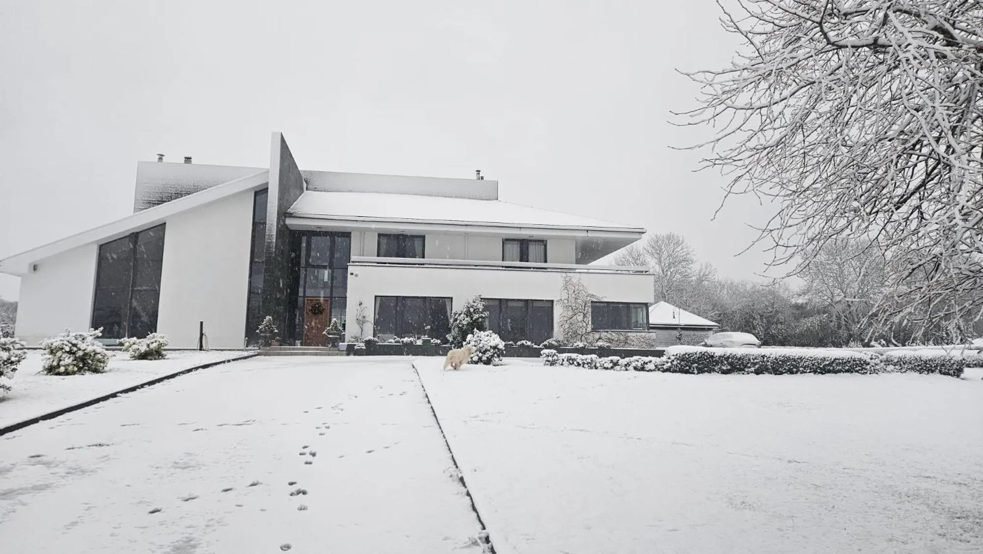 Property building in Hazelwood Country House