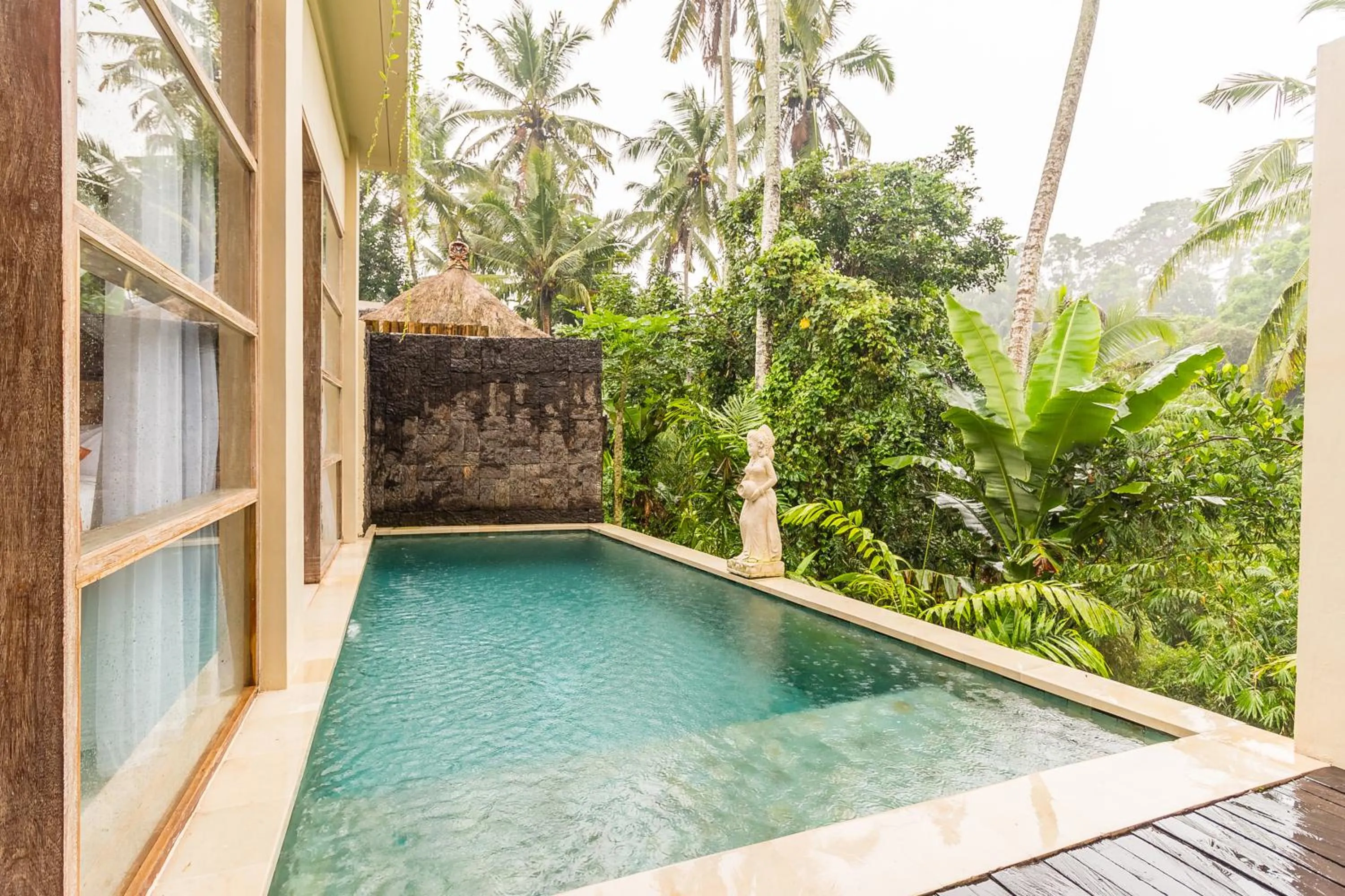 Swimming pool in Bije Suite Villa Ubud
