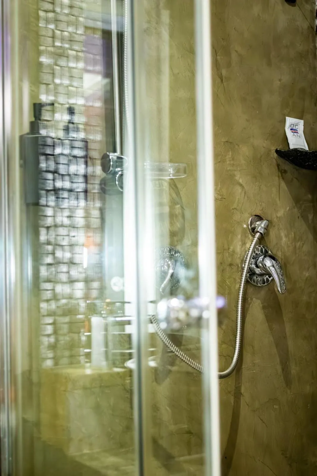 Shower in Ocean Suites