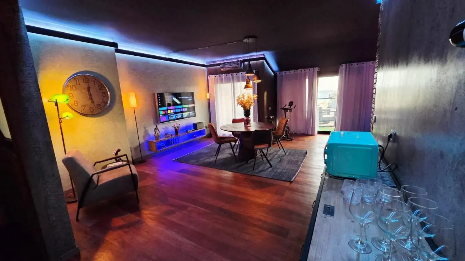 Two-Bedroom Deluxe Apartment with Ocean View - single occupancy in Ocean Suites Two-Bedroom Deluxe Apartment with Ocean View - single occupancy in Ocean Suites