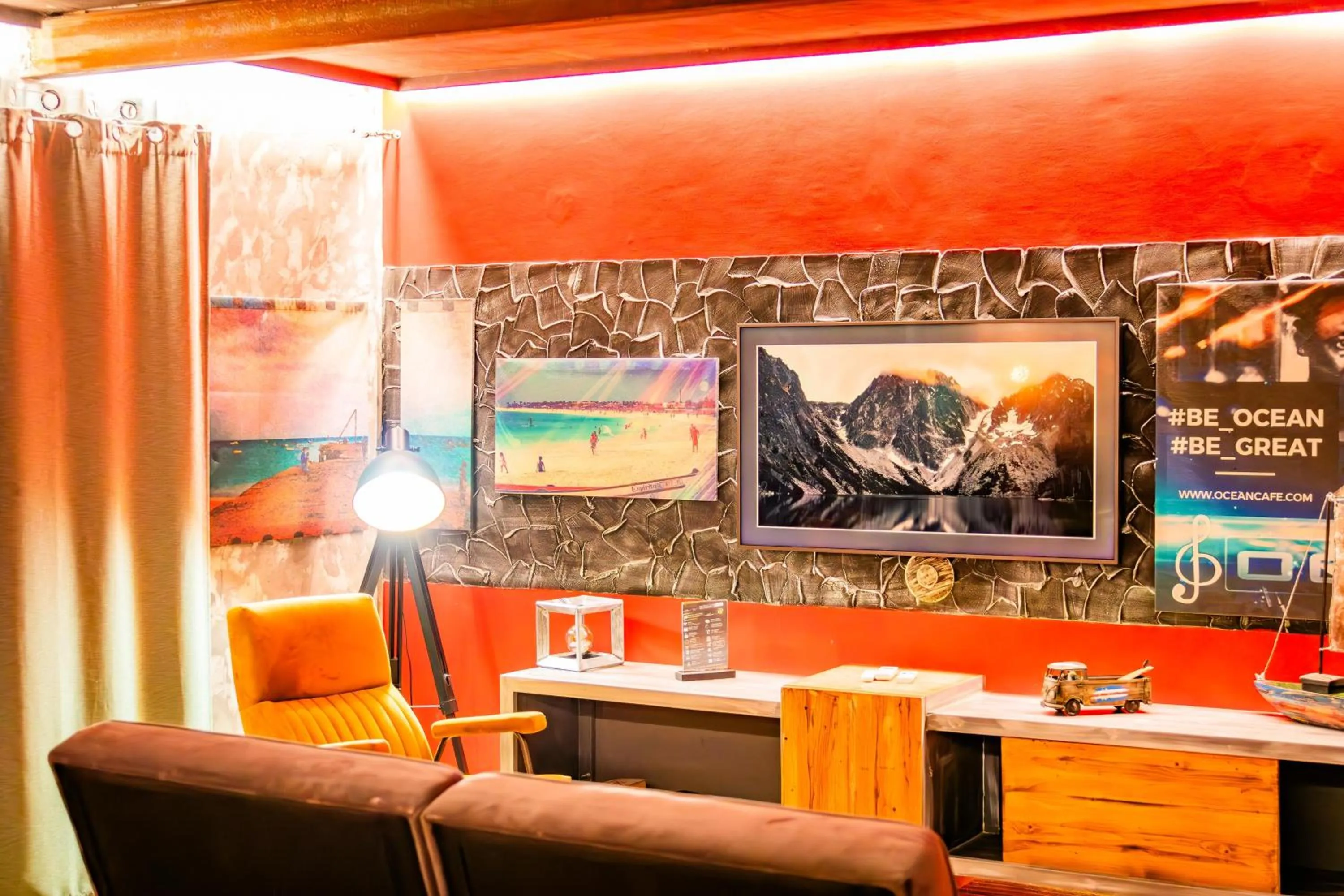 Living room in Ocean Suites