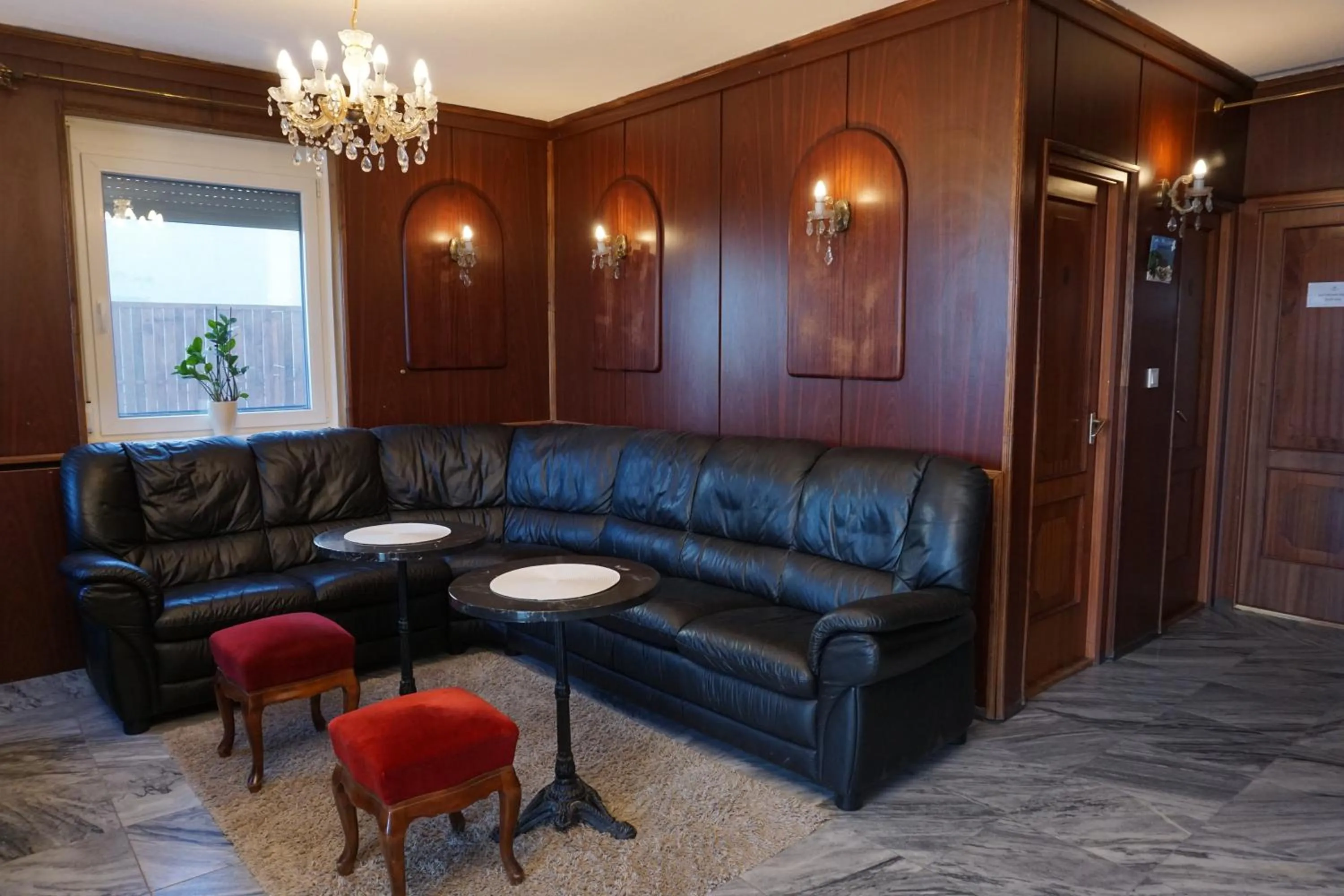 Lobby or reception in Anna Panzió & Wellness Siófok