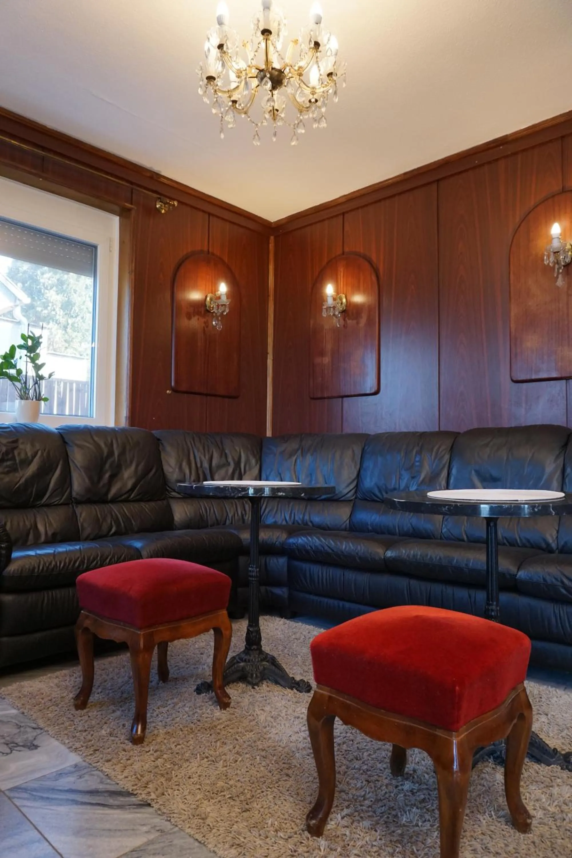 Lobby or reception in Anna Panzió & Wellness Siófok