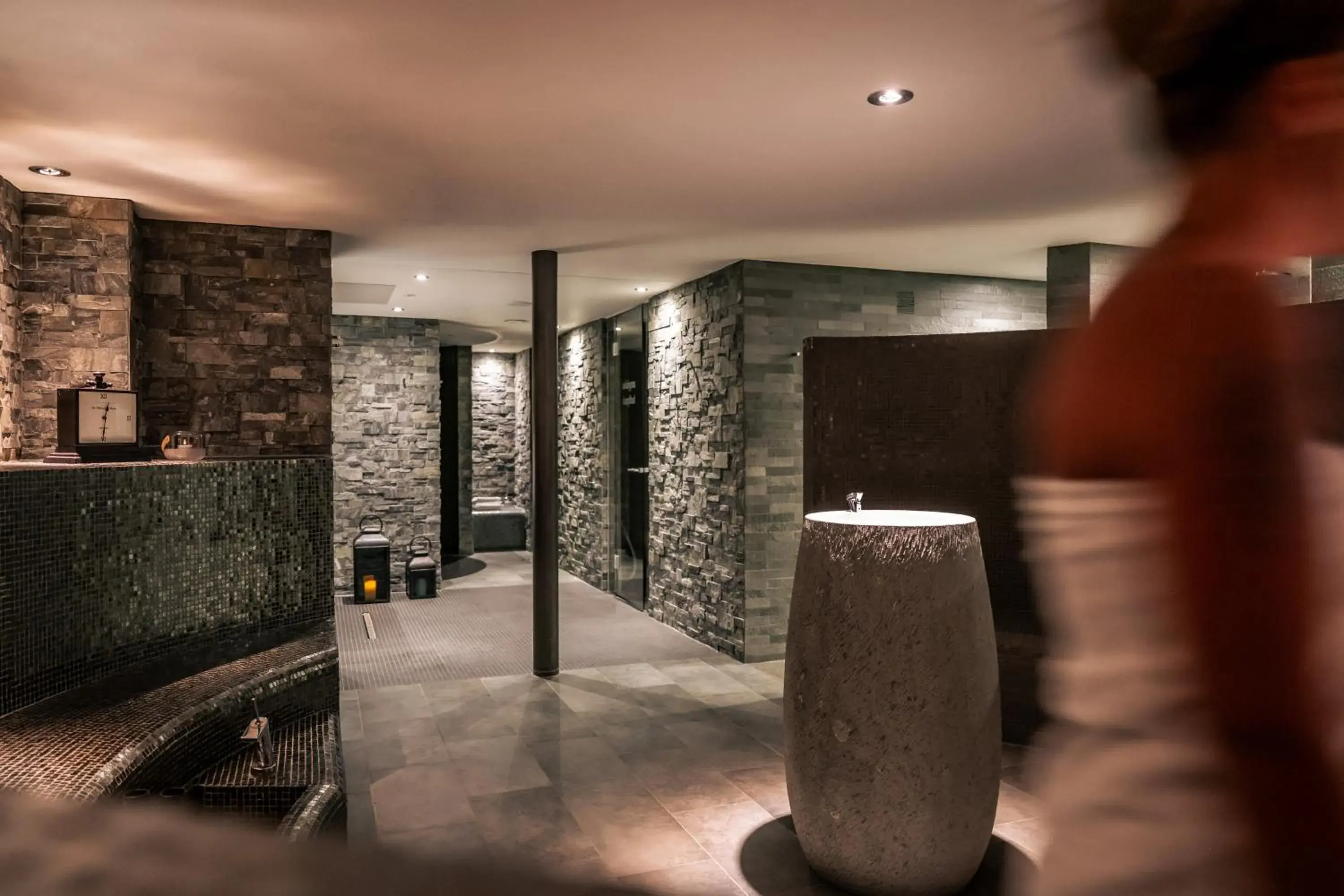 Swimming pool in La Val Hotel & Spa Swimming pool in La Val Hotel & Spa