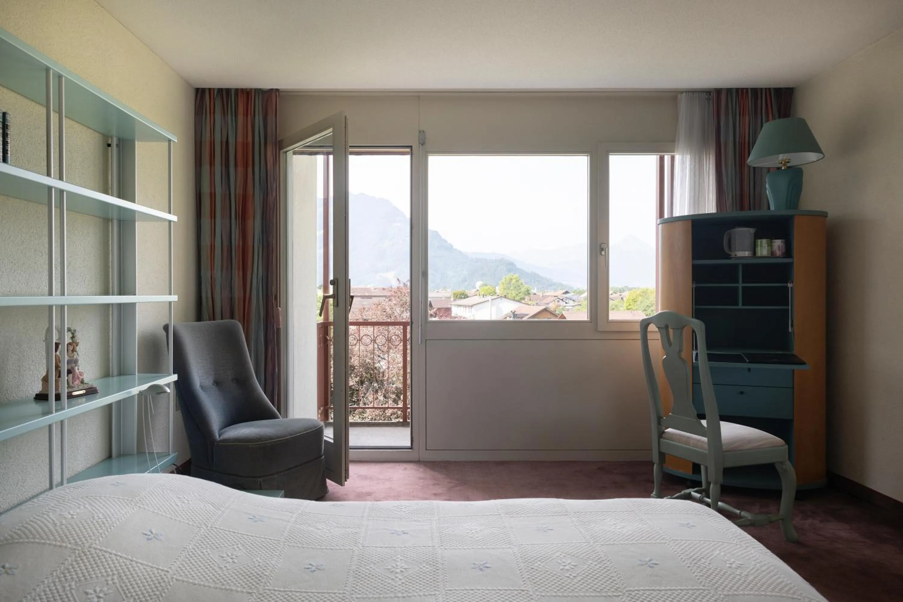 Photo of the whole room, Bed in Seiler au Lac