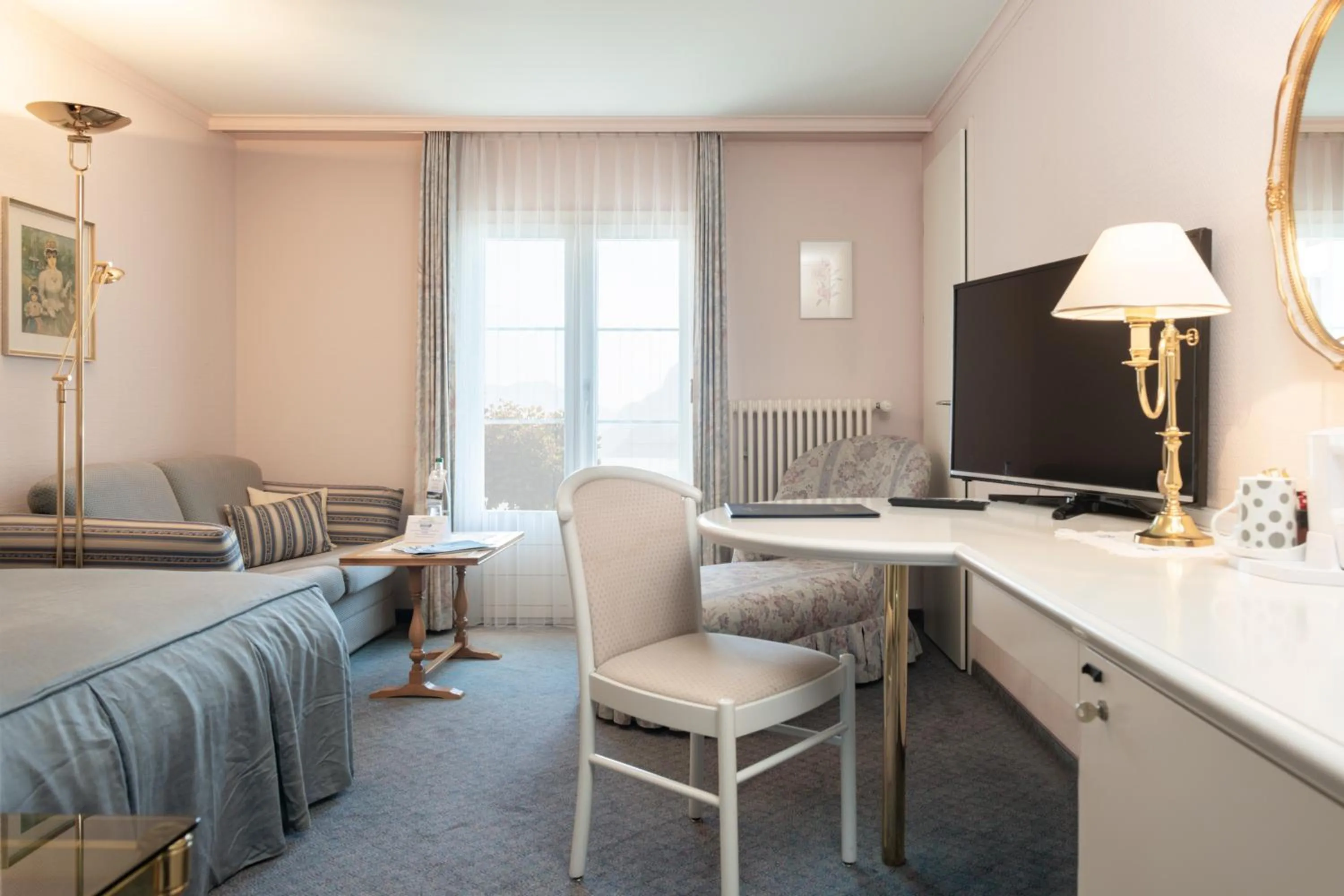 Photo of the whole room in Seiler au Lac