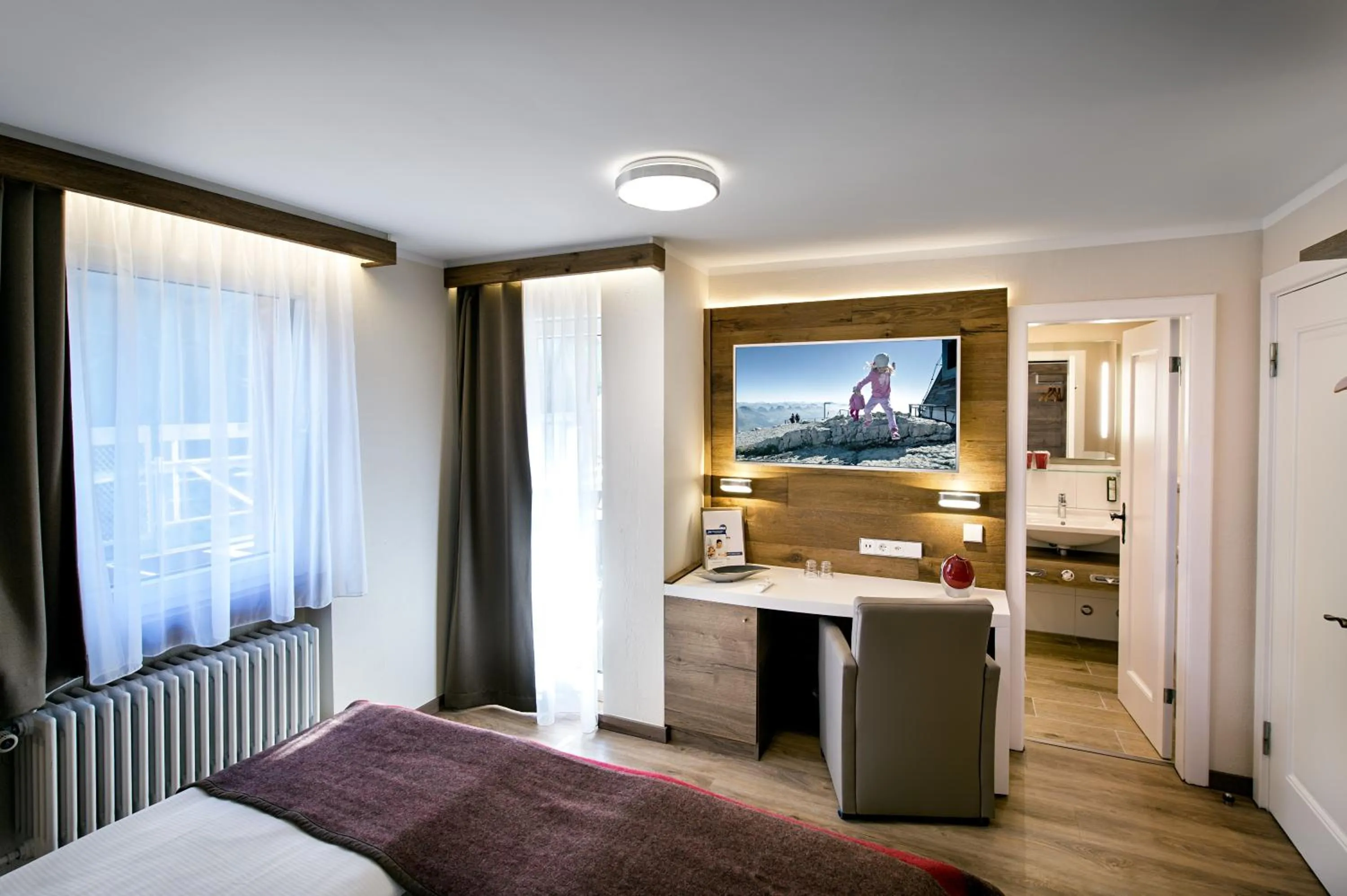 TV and multimedia, Bed in Hotel Butterfly